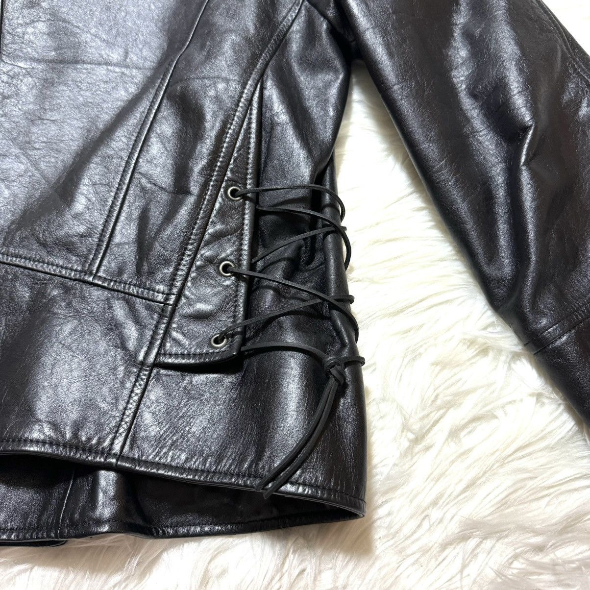 Saint Laurent Paris Saint Laurent Paris, dot studs, cropped leather Jacket Size US M / EU 48-50 / 2 - 16 Thumbnail