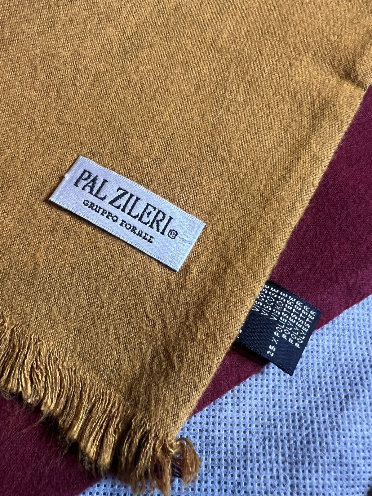 Pal Zileri PAL ZILERI scarf. Made in Italy Size ONE SIZE - 4 Thumbnail