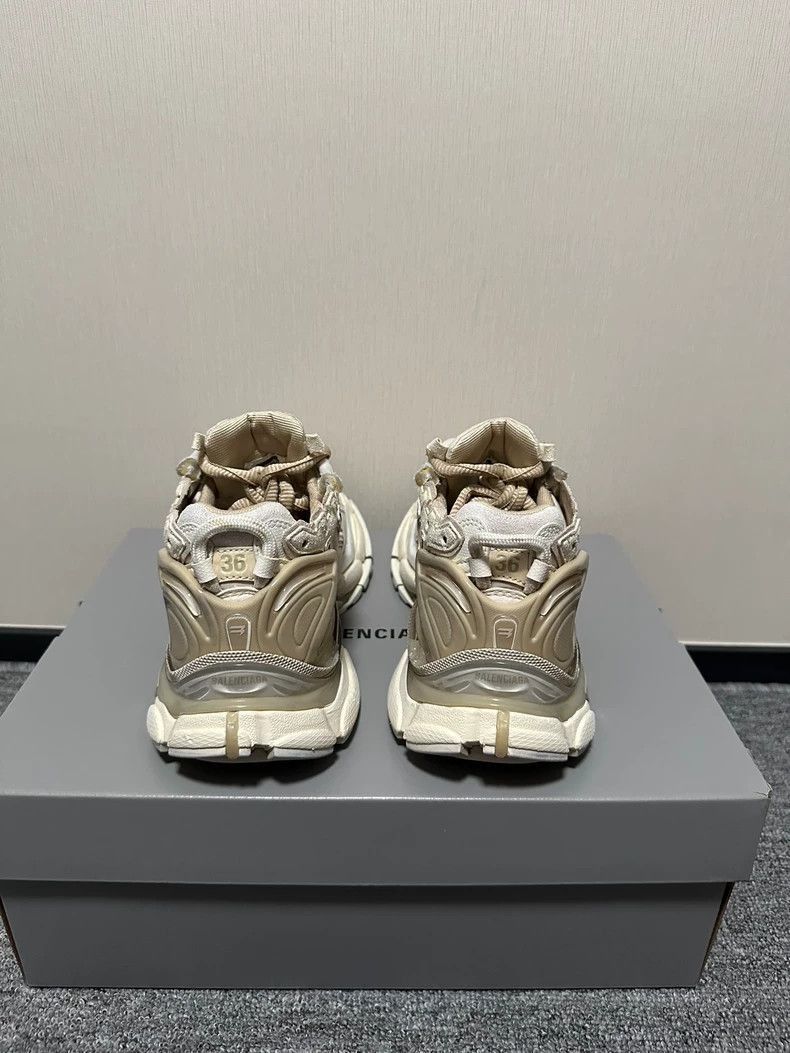Balenciaga Balenciaga Runner Sneakers in Rare Beige Color-2506 Size US 6 / IT 36 - 3 Thumbnail
