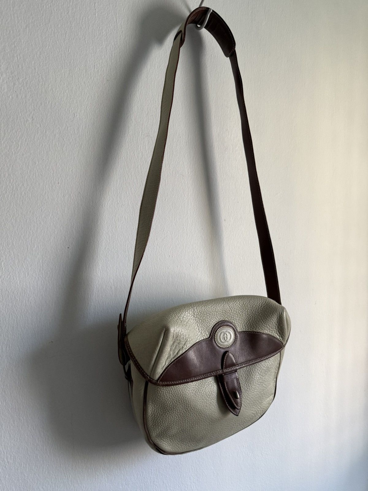 Gucci Vintage 90s Gucci Calfskin leather sling bag Size ONE SIZE - 4 Thumbnail