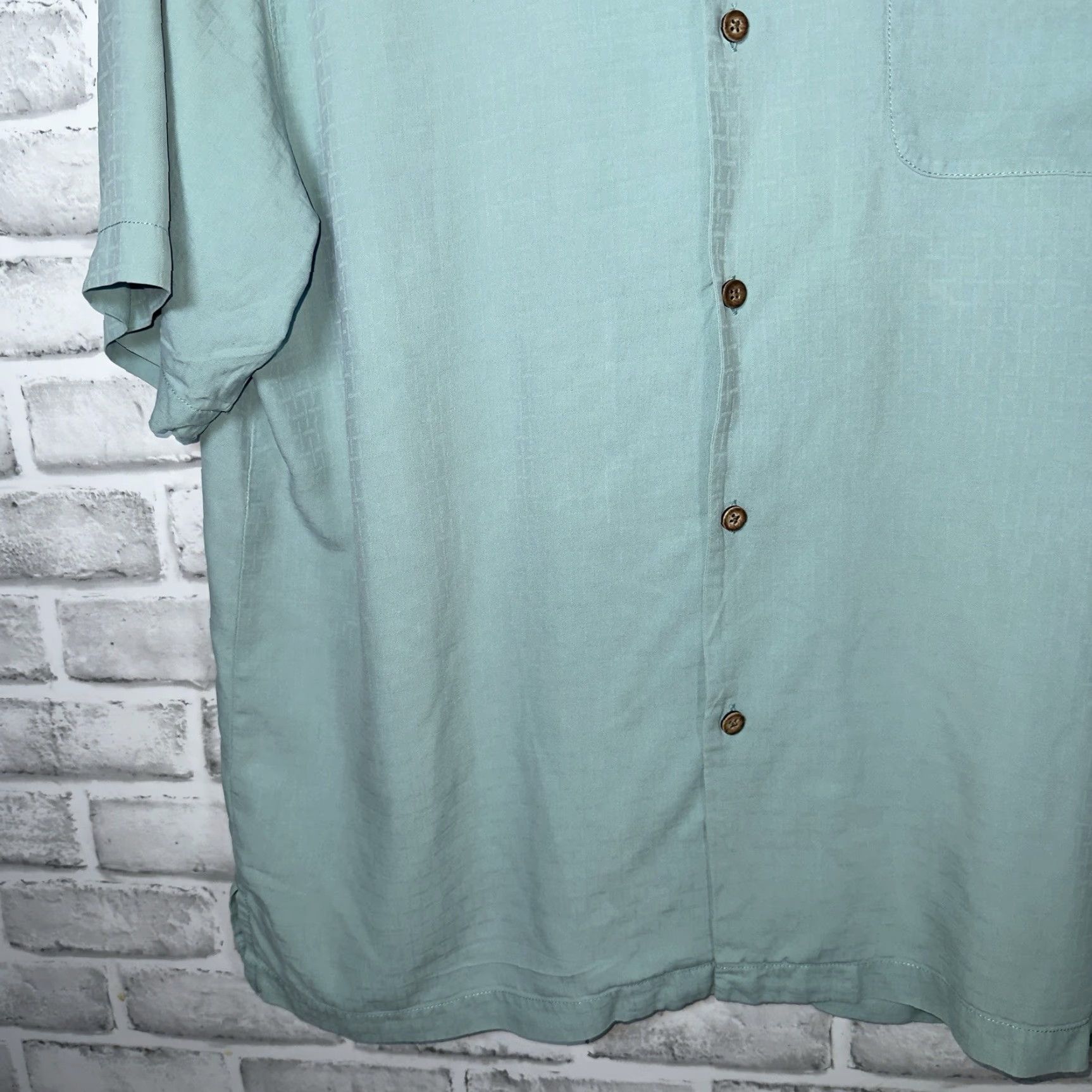 Tommy Bahama TOMMY BAHAMA 100% SILK HAWAIIAN SHIRT BLUE MENS SIZE L Size US L / EU 52-54 / 3 - 4 Thumbnail