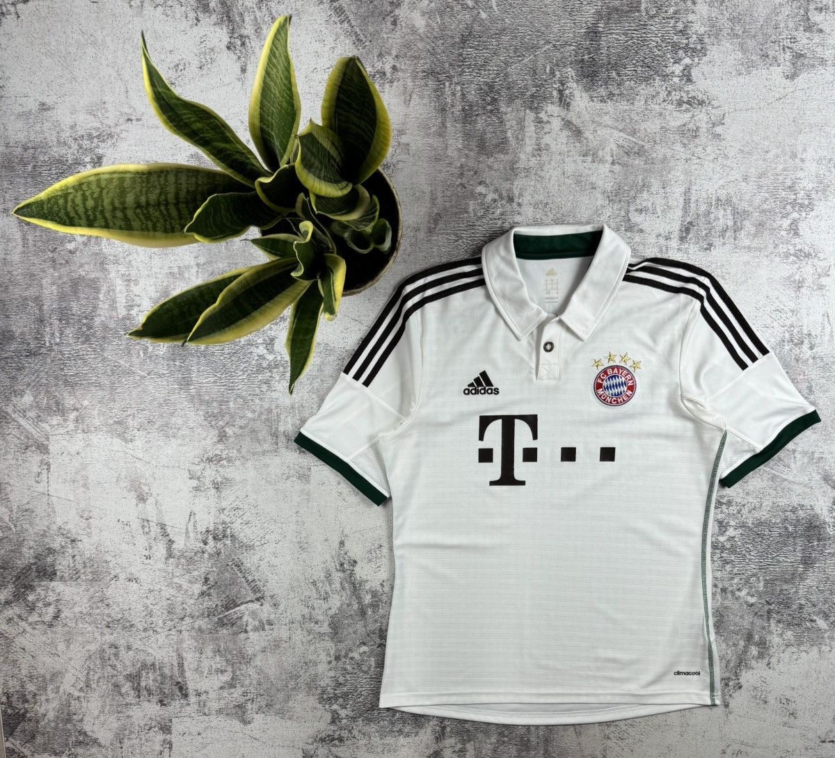 Adidas Bayern Munchen 2013 2014 Away Men’s M Adidas White Soccer Football Shirt Jersey Size US M / EU 48-50 / 2 - 1 Thumbnail