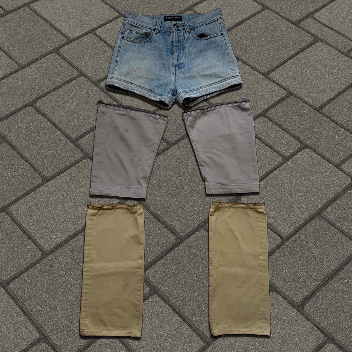 Balenciaga 2018 Balenciaga Paneled Convertible Denim Size US 30 / EU 46 - 2 Thumbnail