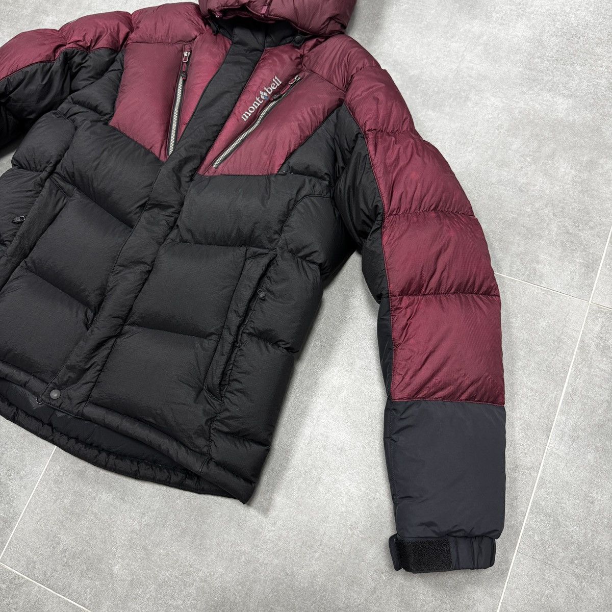 Montbell Montbell Multi Pocket Puffer Down Jacket Men Dark Red Size L Size US L / EU 52-54 / 3 - 9 Thumbnail