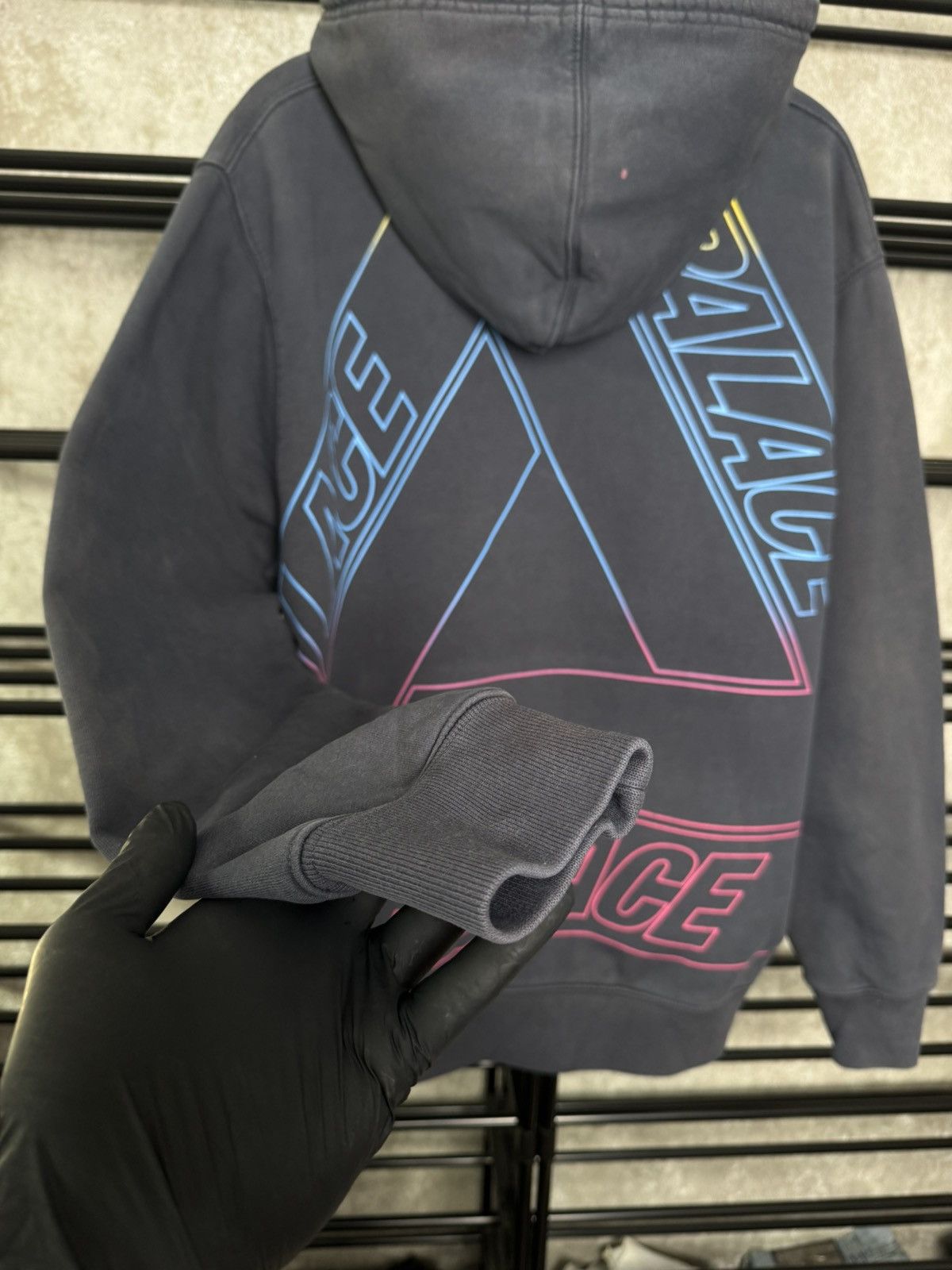 Palace Palace Fade Hoodie Size US L / EU 52-54 / 3 - 7 Thumbnail