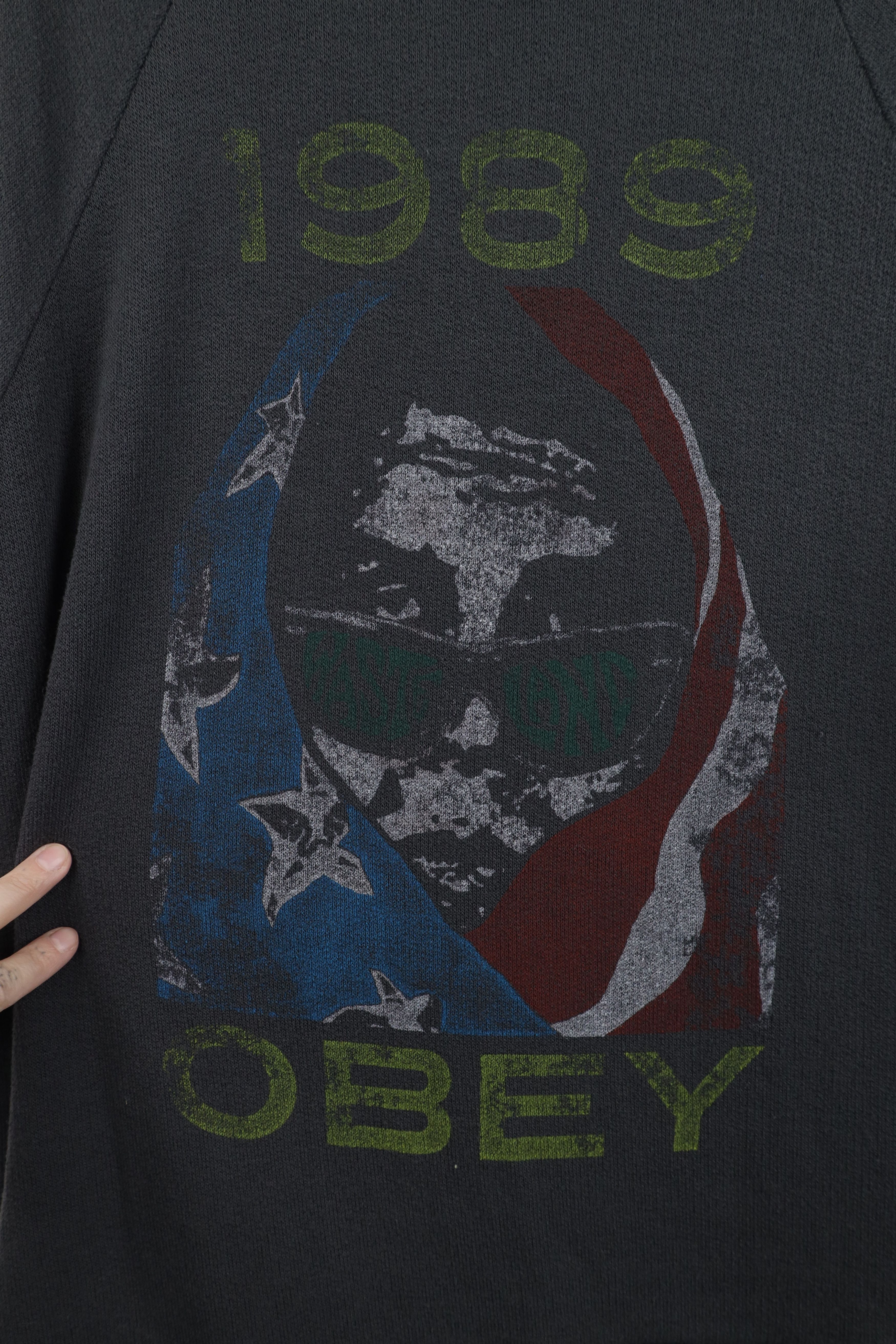 Obey Vintage Obey Propaganda Land French Terry Sweatshirt USA Size M / US 6-8 / IT 42-44 - 4 Thumbnail