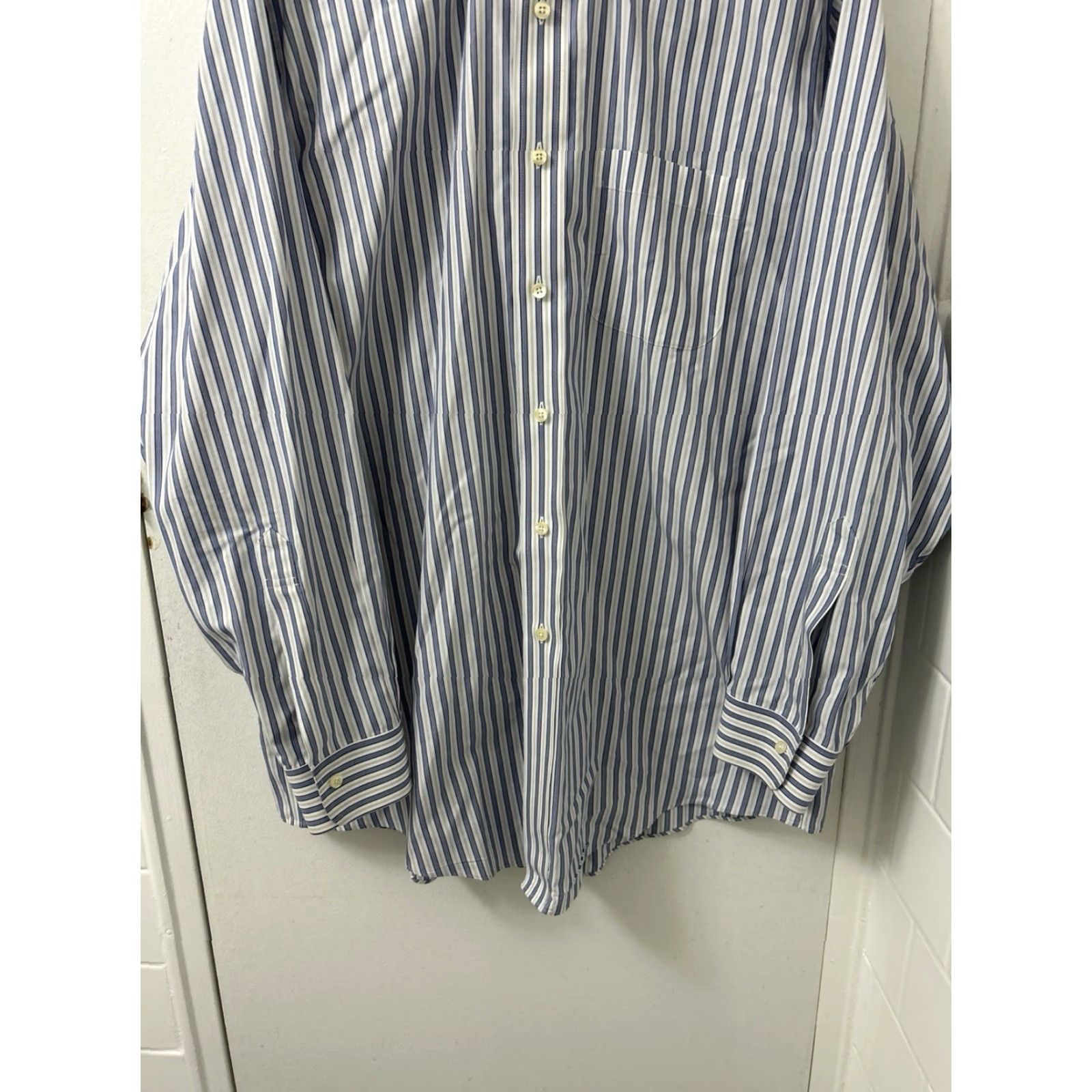 Brooks Brothers Brooks Brothers Original Polo Shirt Mens 16 Blue White Striped Traditional L/S Dress Shirt Non-Iron Button-Down Collar Size US L / EU 52-54 / 3 - 3 Thumbnail