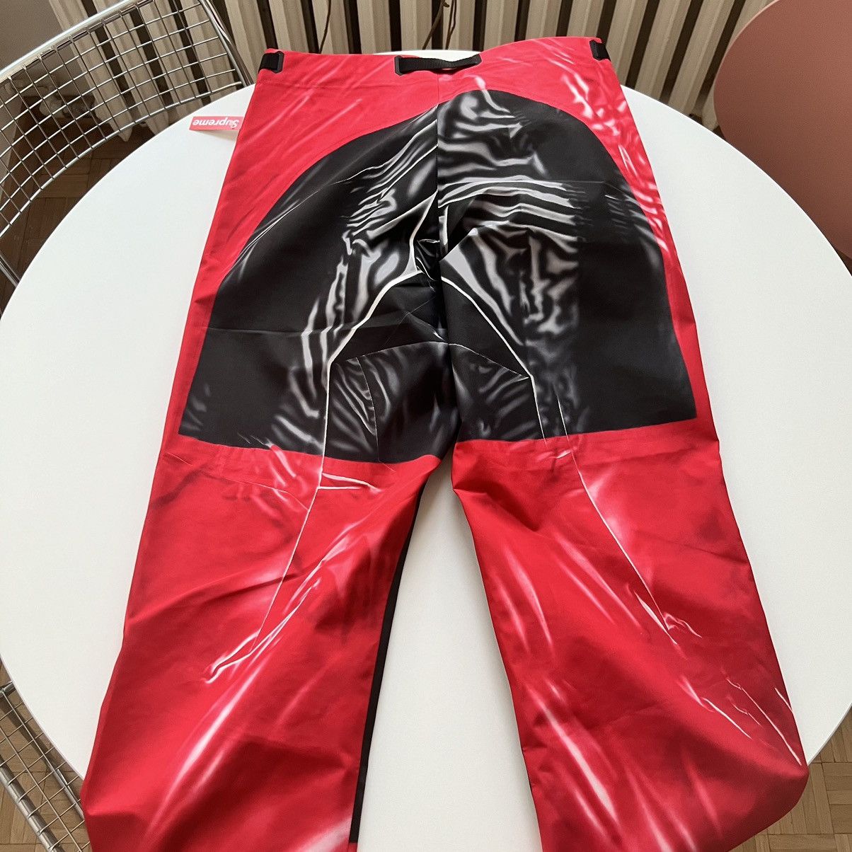 Supreme × The North Face Supreme The North Face Printed Mountain Pant red XL Size US 36 / EU 52 - 9 Thumbnail