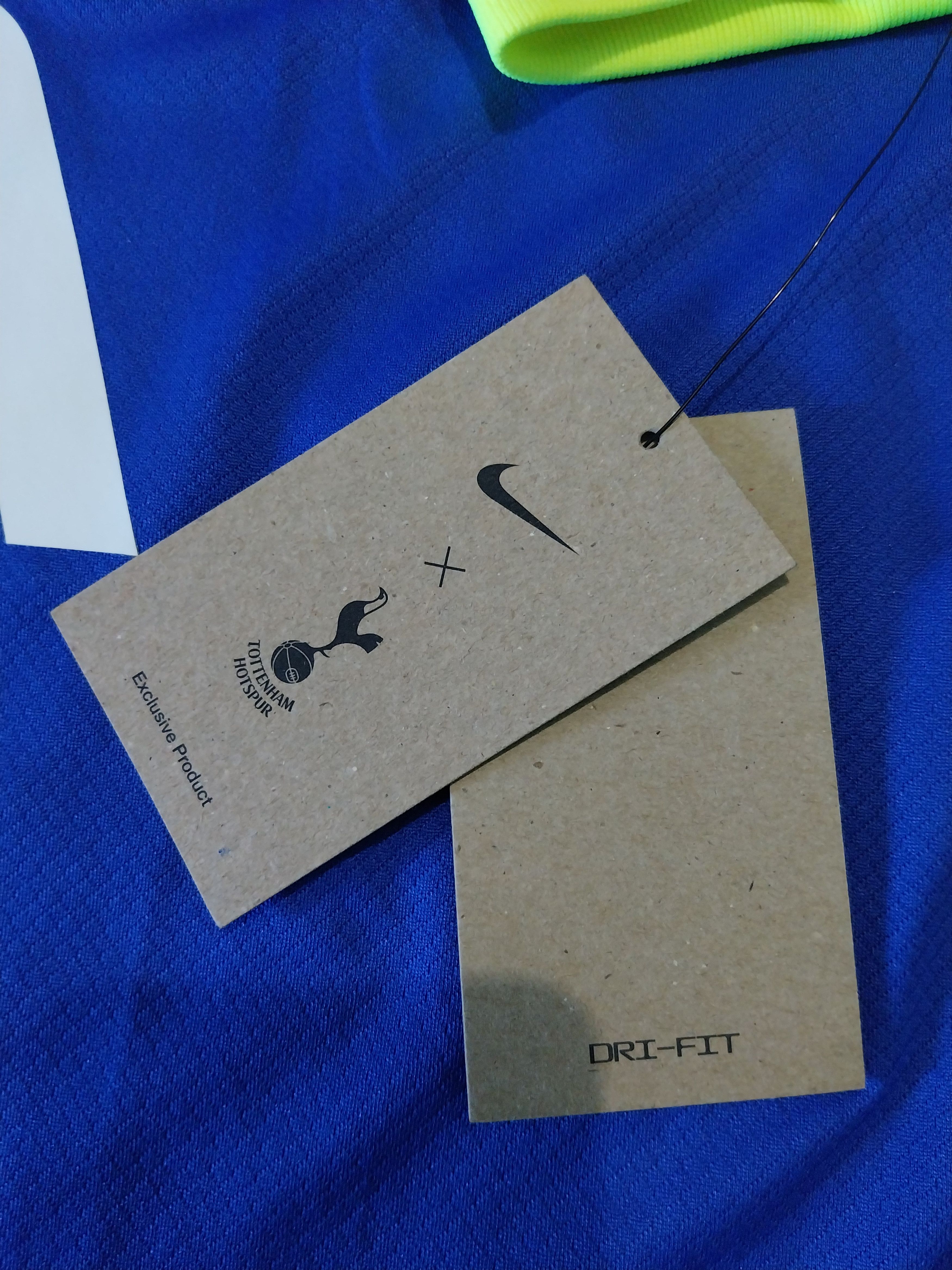 Nike Tottenham hotspurs 2022/2023 heung min son jersey football Size US L / EU 52-54 / 3 - 6 Thumbnail
