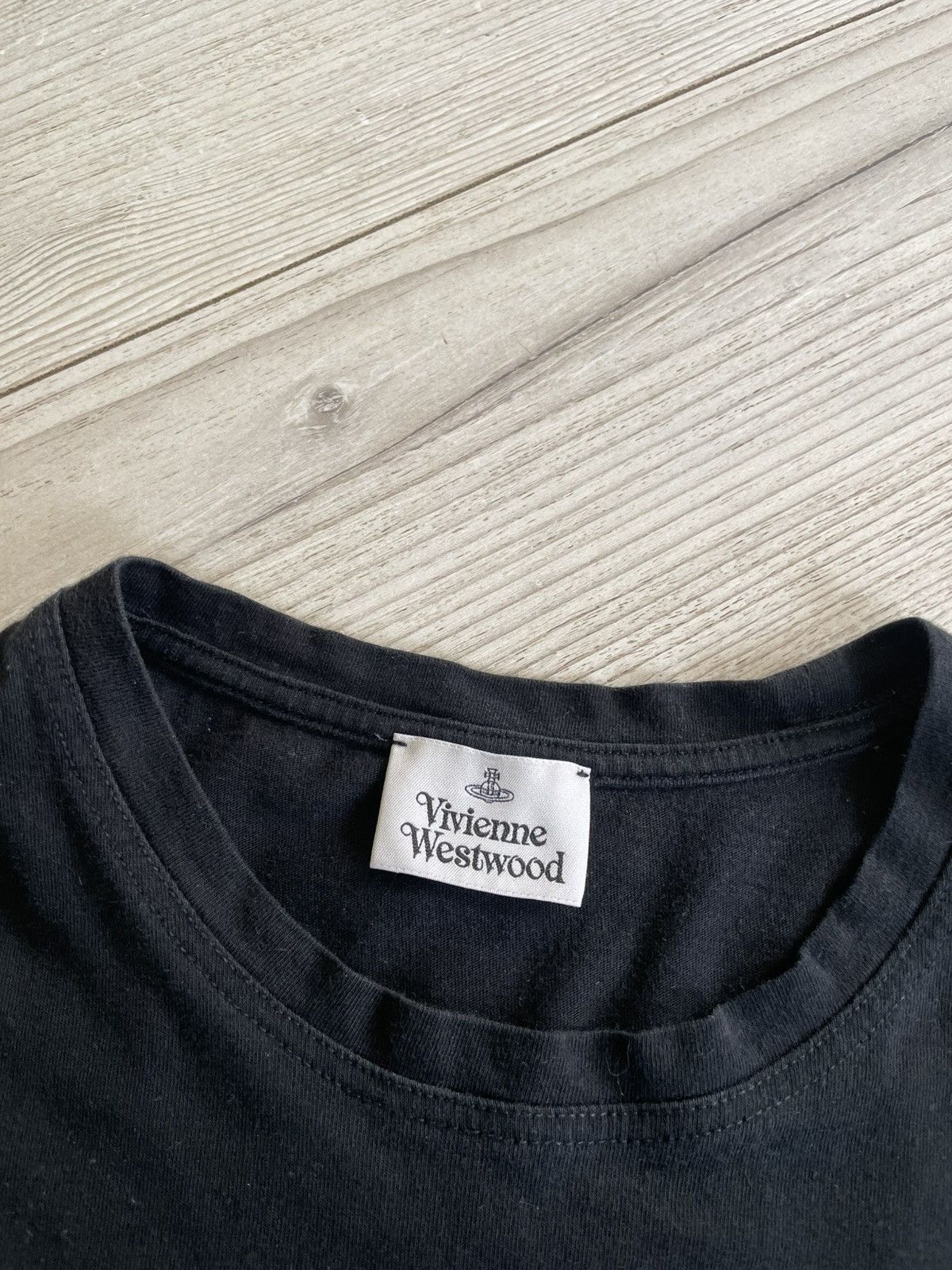 Vintage × Vivienne Westwood Vivienne Westwood T Shirt Faded Black T Shirt Mini Logo Y2k Size US S / EU 44-46 / 1 - 9 Thumbnail