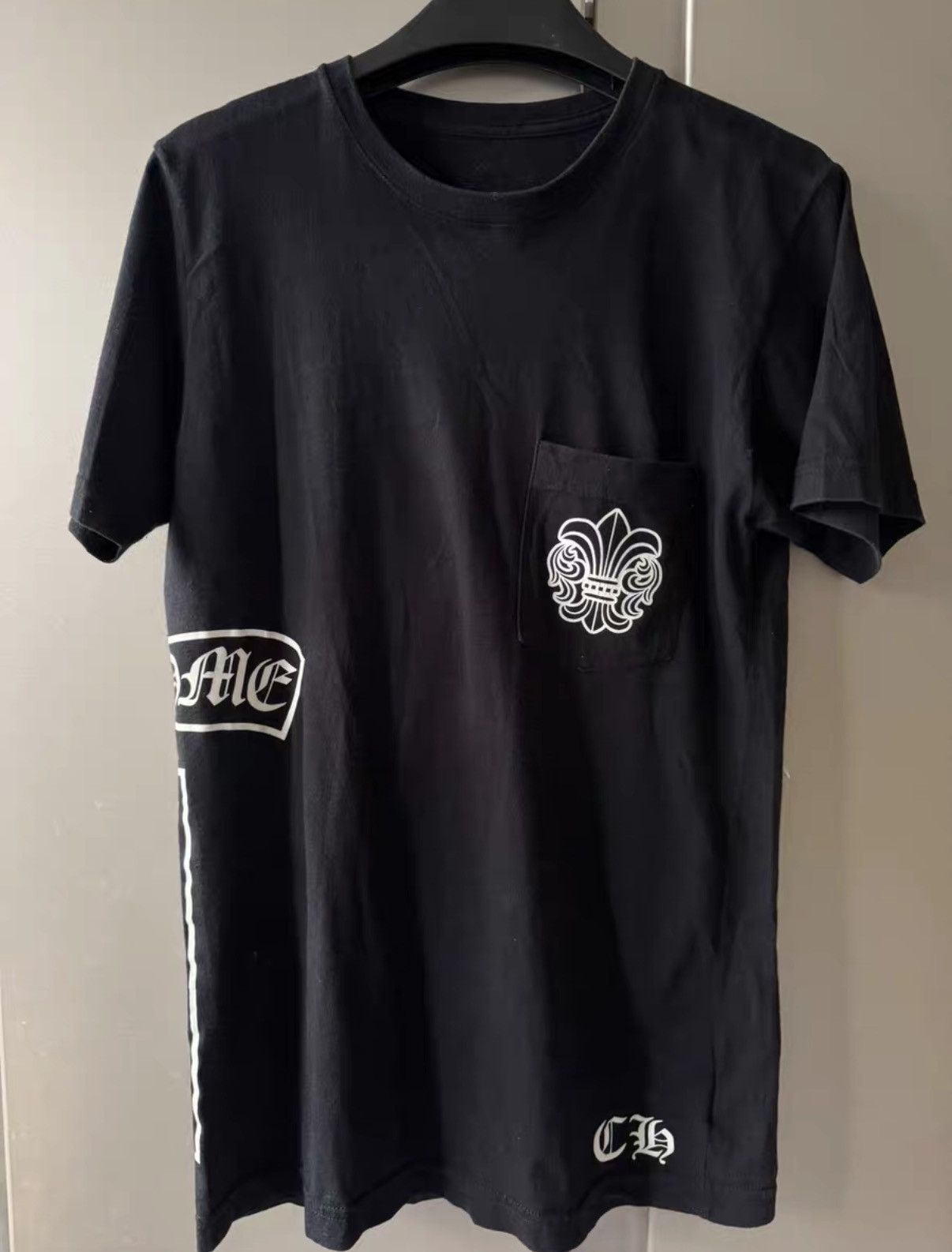 Chrome Hearts Chrome Hearts Black "Fleur-de-lis & Sanskrit Scroll" Short Size US S / EU 44-46 / 1 - 1 Thumbnail