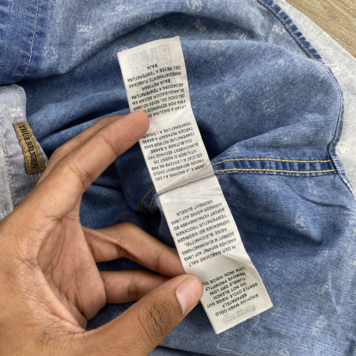 Japanese Brand Vintage True Religion Monogram Print Logo Faded Denim Shirt Size US M / EU 48-50 / 2 - 9 Thumbnail