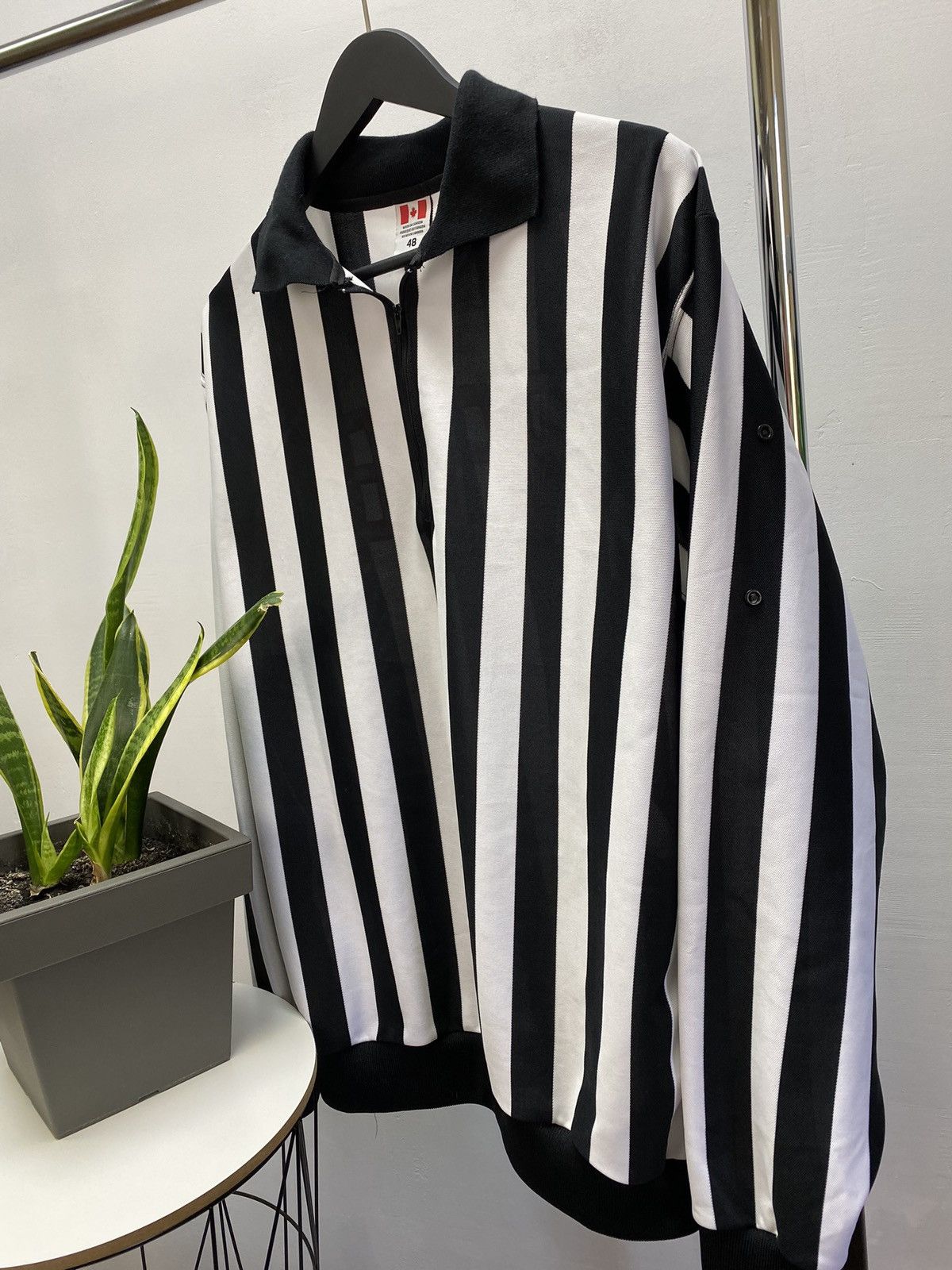 Ccm × Vintage Vintage CCM Hockey Referee Jersey Size 48 Size US M / EU 48-50 / 2 - 2 Thumbnail