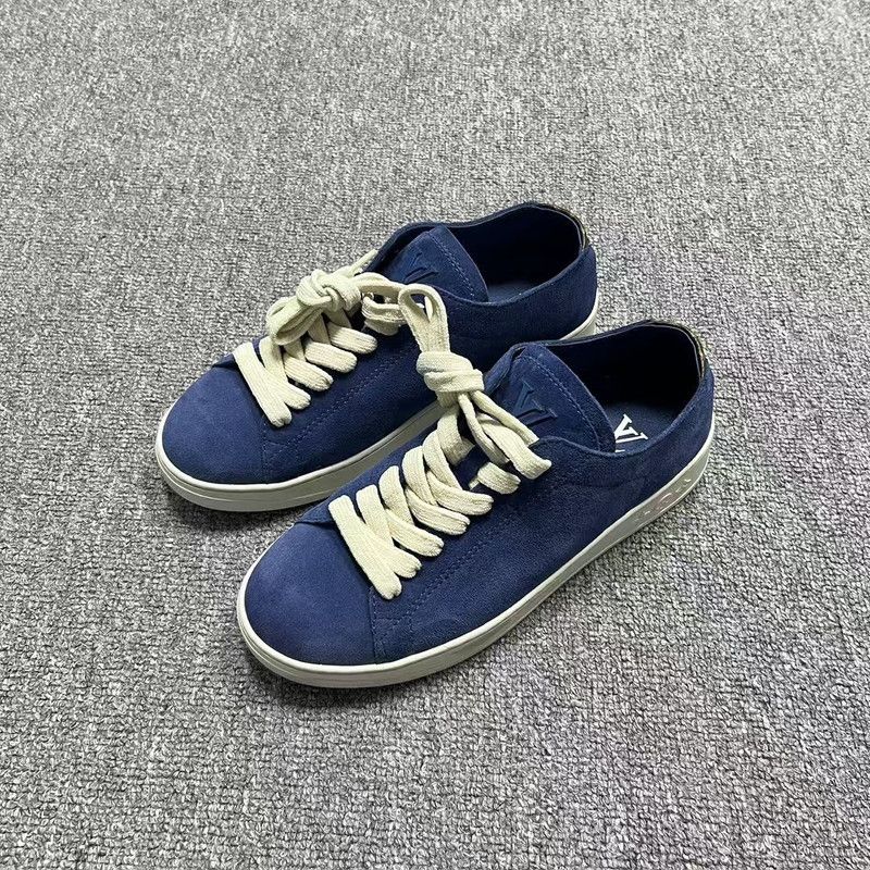 Louis Vuitton Louis Vuitton Resort Blue and White Low-Top Sneakers 0079 Size US 8.5 / EU 41-42 - 1 Thumbnail