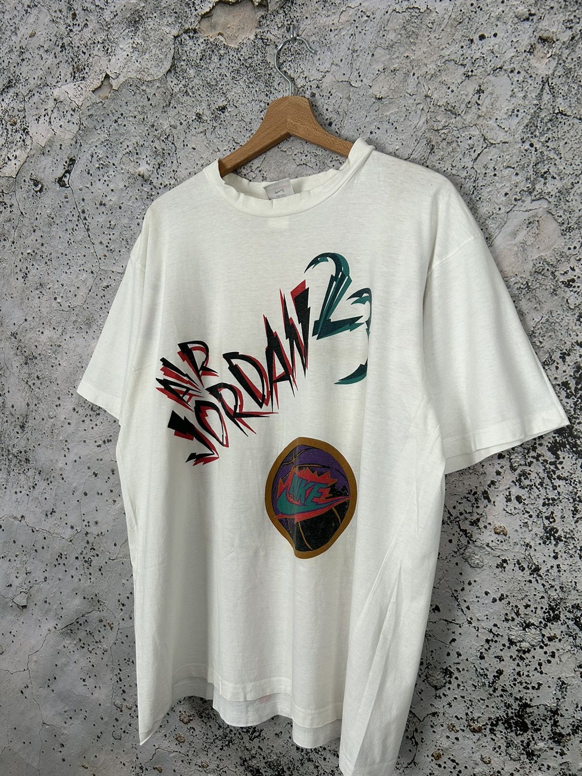 Jordan Brand Vintage Nike Grey Tag Jordan NBA Ultra Rare 90s Graphic Tee Size US M / EU 48-50 / 2 - 7 Thumbnail