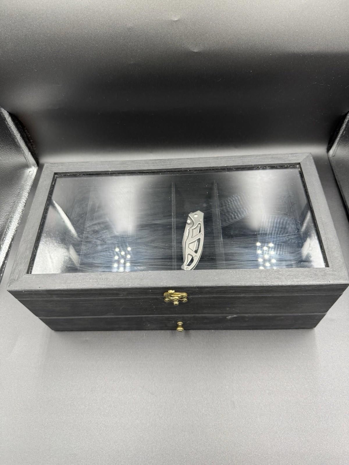 Designer Gerber Paraframe Folding Knife with Wood Display Case KPL Oi Size ONE SIZE - 2 Thumbnail