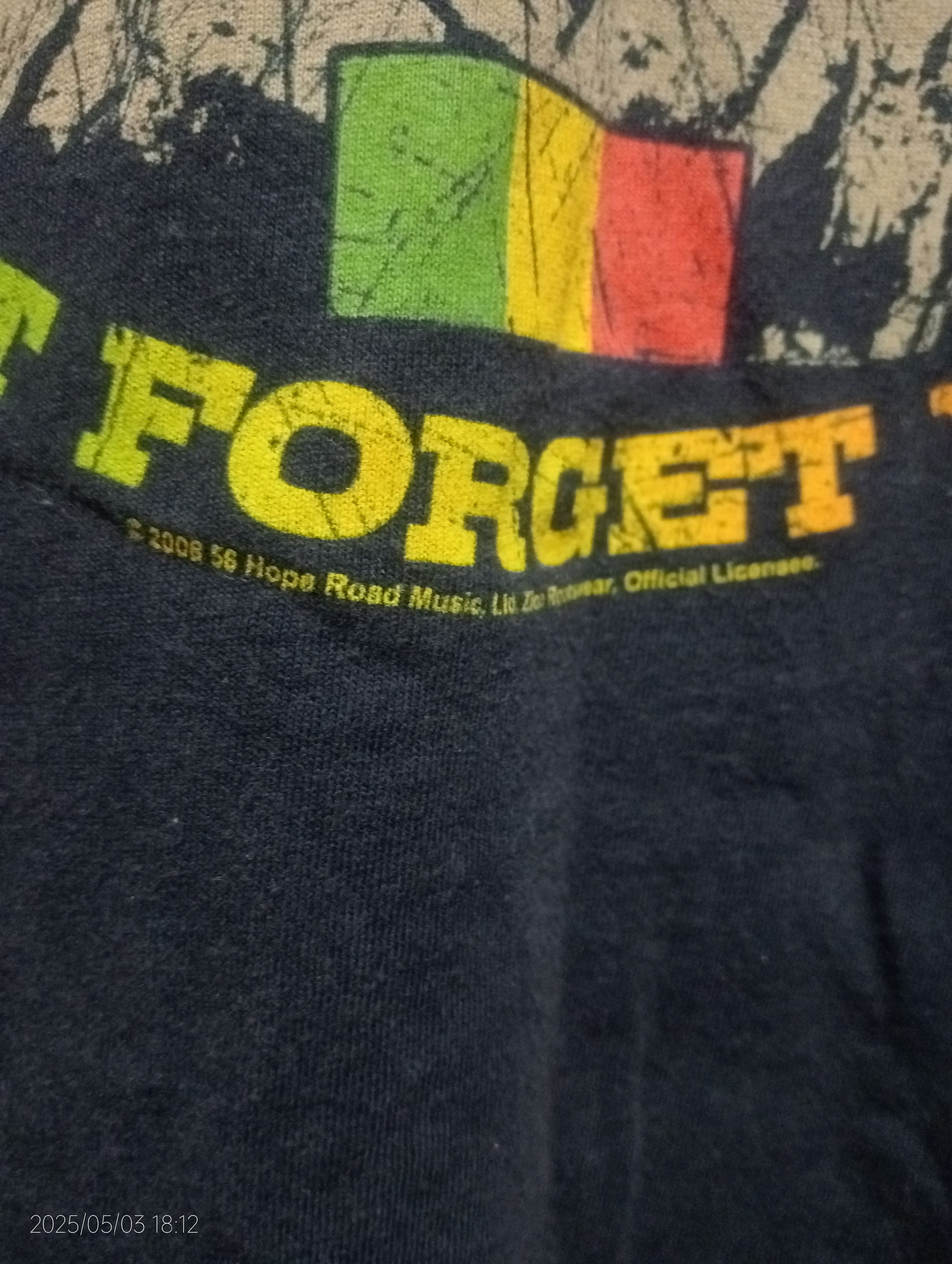 Band Tees × Bob Marley Vintage Bob Marley Zion Rootwear Tee USA Size US M / EU 48-50 / 2 - 5 Thumbnail
