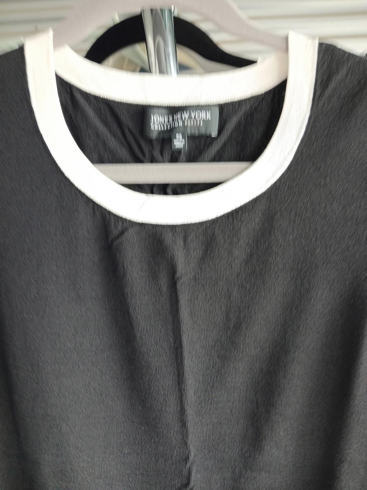 Jones New York Jones New York Black Sleeveless Top with White Trim Size S / US 4 / IT 40 - 3 Thumbnail