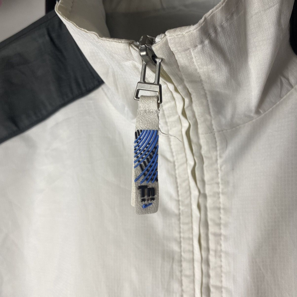 Nike Jacket Nike TN Vintage Size US M / EU 48-50 / 2 - 6 Thumbnail