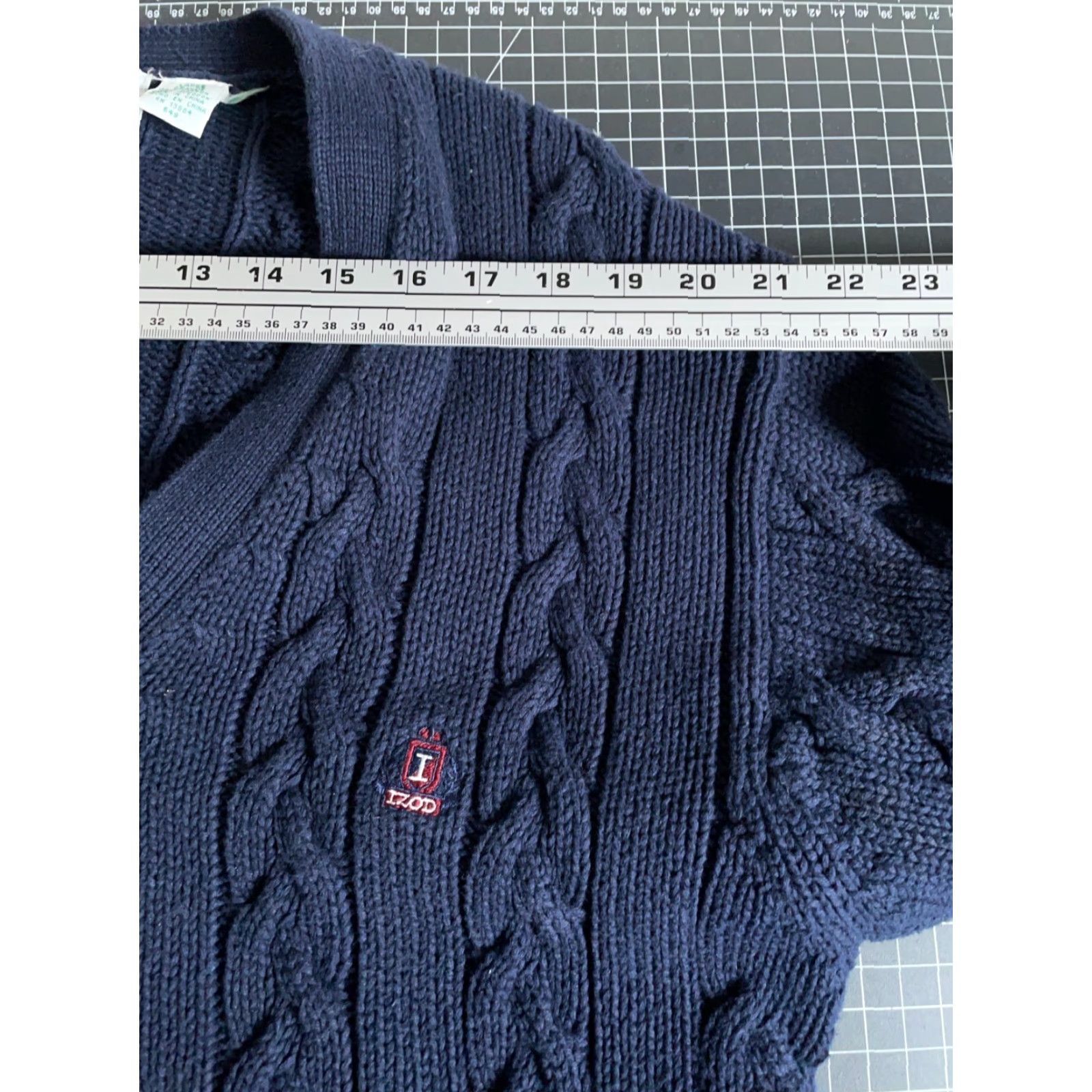 Izod VINTAGE IZOD Sweater Cardigan Men Large Dark Blue Cable-Knit Cotton Striped 90s Preppy Tennis Cricket Mens Size US L / EU 52-54 / 3 - 7 Thumbnail