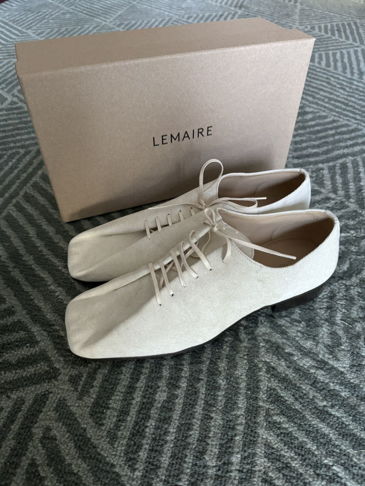Lemaire Lemaire SOURIS CLASSIC DERBIES DIRTY WHITE EU42 US 9 Size US 9 / EU 42 - 8 Thumbnail