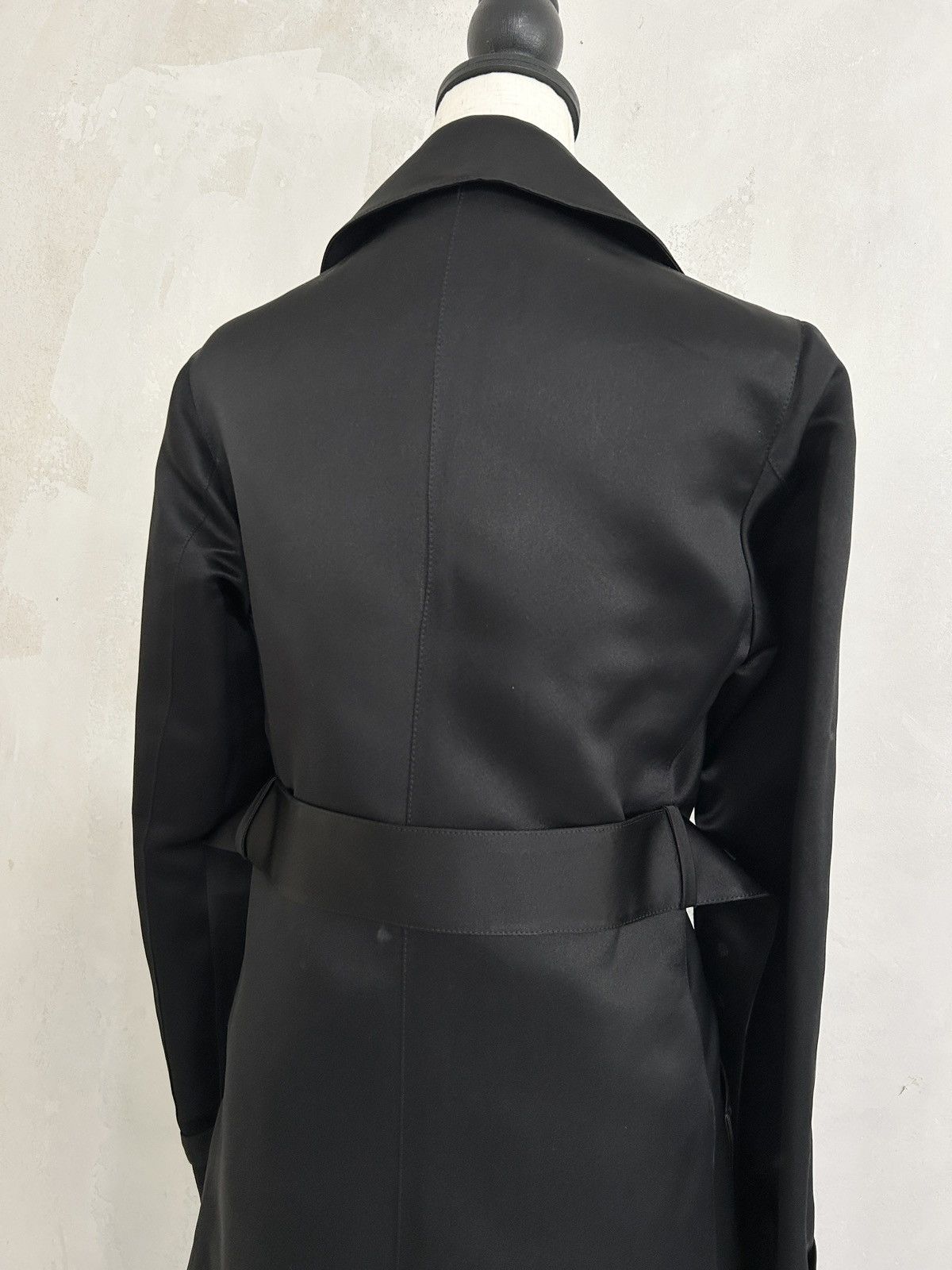 Helmut Lang A/W 2004 100% silk double breasted trench coat Size M / US 6-8 / IT 42-44 - 8 Thumbnail