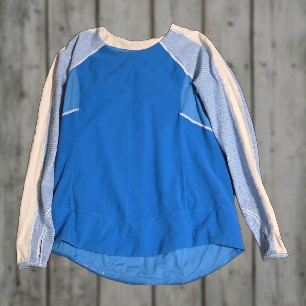 Lululemon Lululemon Run Bold In The Cold Long Sleeve Fleece Pullover Women's Size 8 Blue Activewear Long Sleeve Reflective Thumbholes Athletic Medium? Size M / US 6-8 / IT 42-44 - 1 Thumbnail