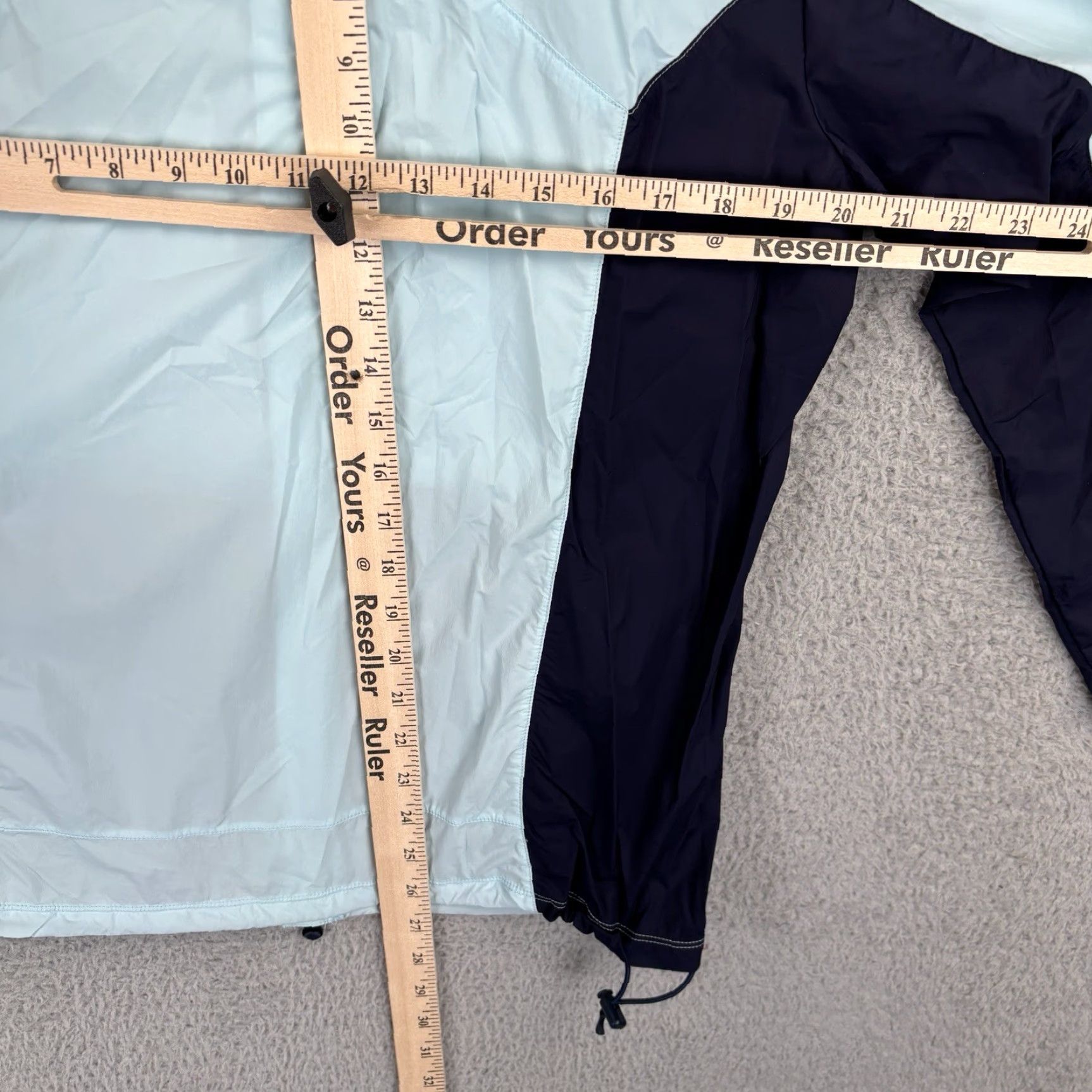Vintage Greyson Trailwolf Lightweight Windproof Golf Jacket Mens M Light Blue Navy Zip Pockets Full Zip Stand-Up Collar Golf Jacket - Mens Size US M / EU 48-50 / 2 - 6 Thumbnail