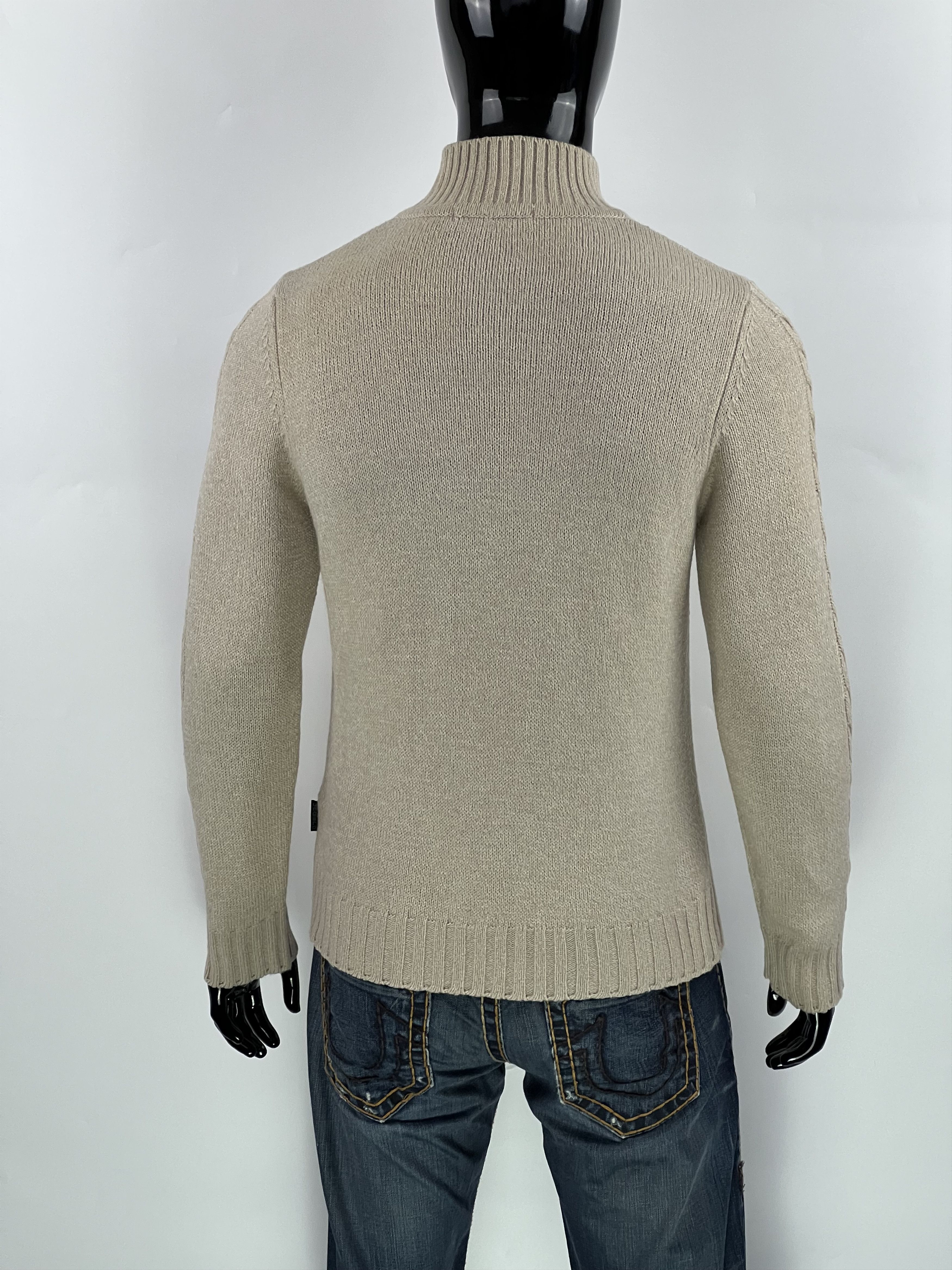 Emanuel Ungaro Emanuel Ungaro Rare Vintage Wool Sweater Size 52 Size US L / EU 52-54 / 3 - 2 Thumbnail