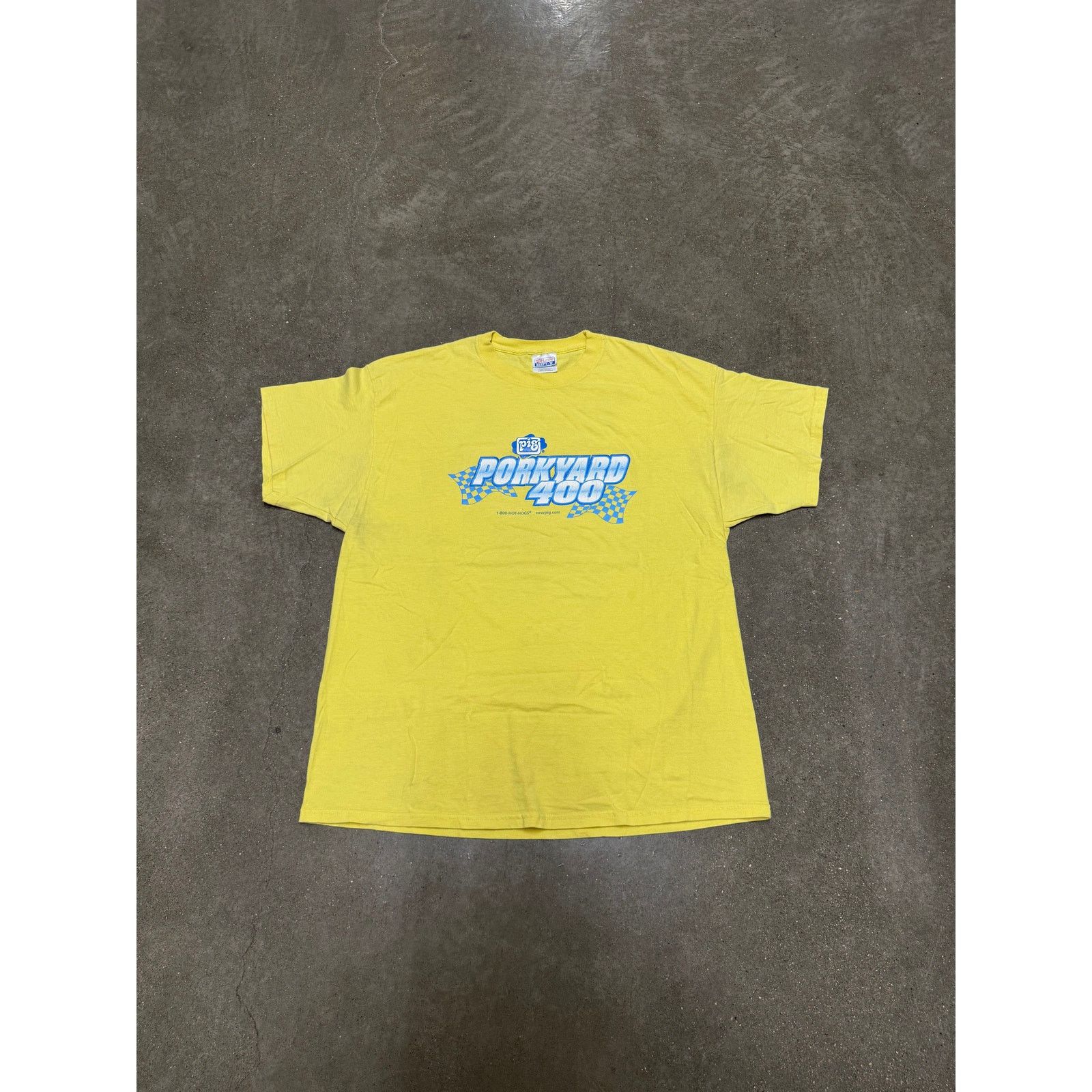 Vintage Vintage Y2K Porkyard 400 Hotdogs Funny T-Shirt Size US XL / EU 56 / 4 - 1 Thumbnail
