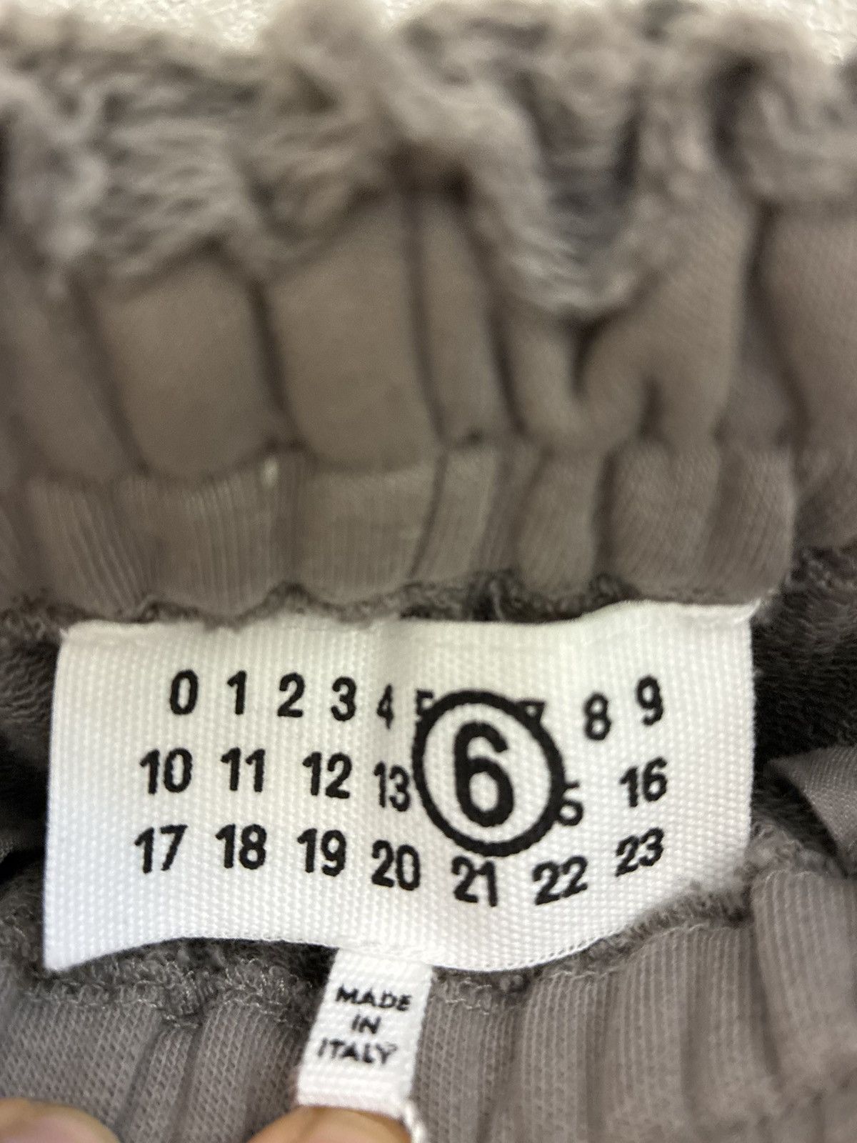 Maison Margiela Maison Margiela Grey Paint Splatter Sweatpants Cotton Terry Size US 30 / EU 46 - 3 Thumbnail