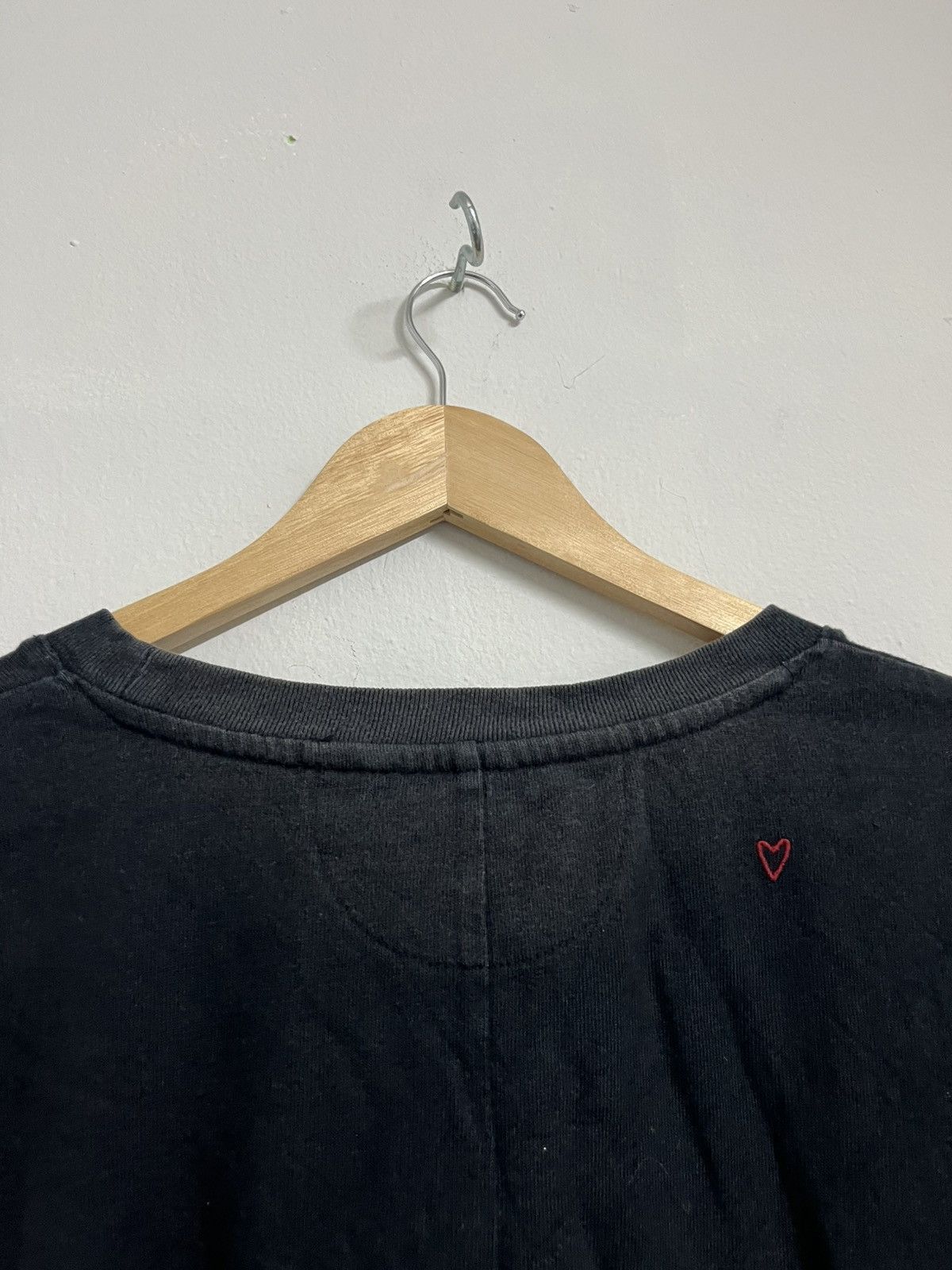 HOLLYWOOD RANCH MARKET 💥Sunfaded Heart Market 3quarters Sleeves Blank Pocketed Tee Size US XL / EU 56 / 4 - 9 Thumbnail