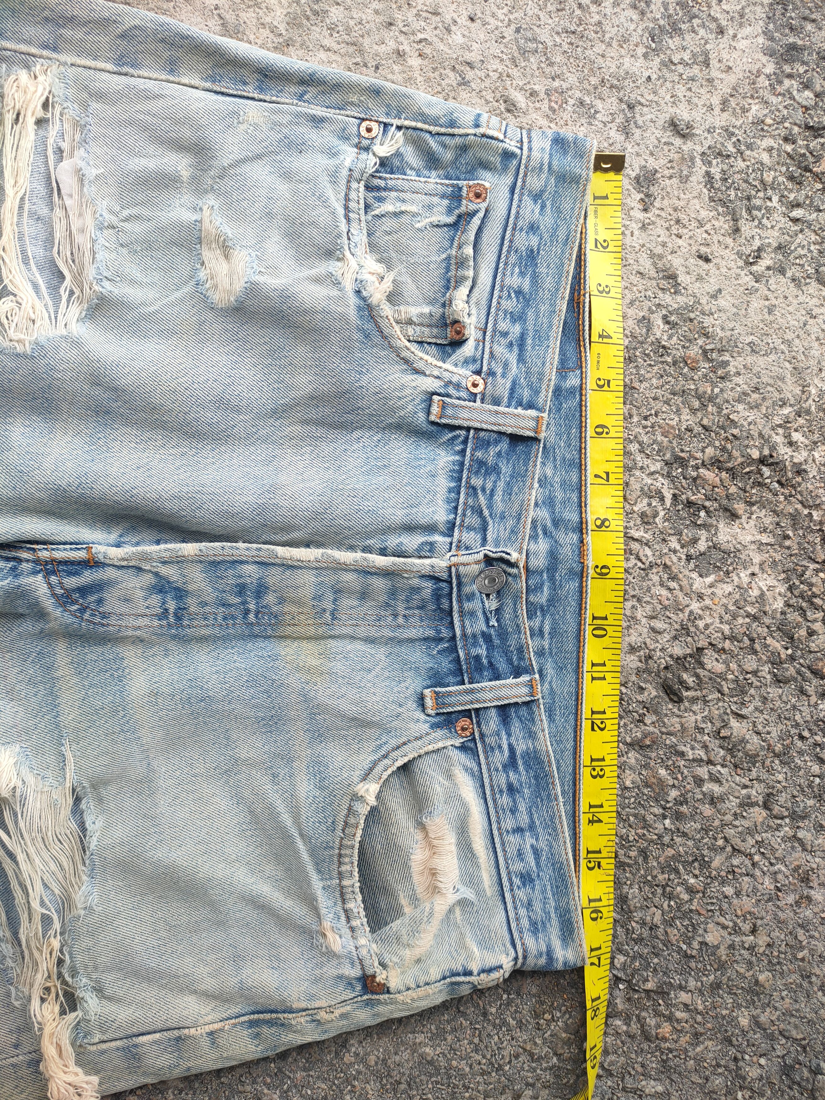 Levi's Vintage Clothing VINTAGE 97' LEVI'S 501 USA RIPPED FADED JEANS DENIM PANTS Size US 34 / EU 50 - 7 Thumbnail