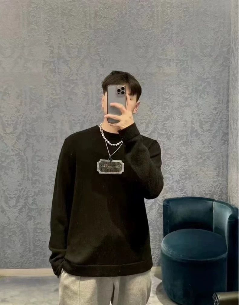 Dior Classic Logo Embroidered Sweatshirt by Dior-2505 Size US S / EU 44-46 / 1 - 5 Thumbnail