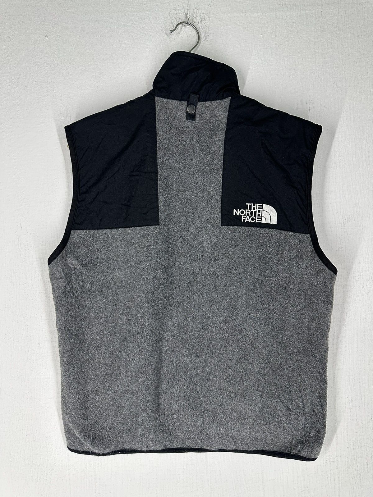 The North Face × Vintage TNF Vest Jacket Size US M / EU 48-50 / 2 - 6 Thumbnail