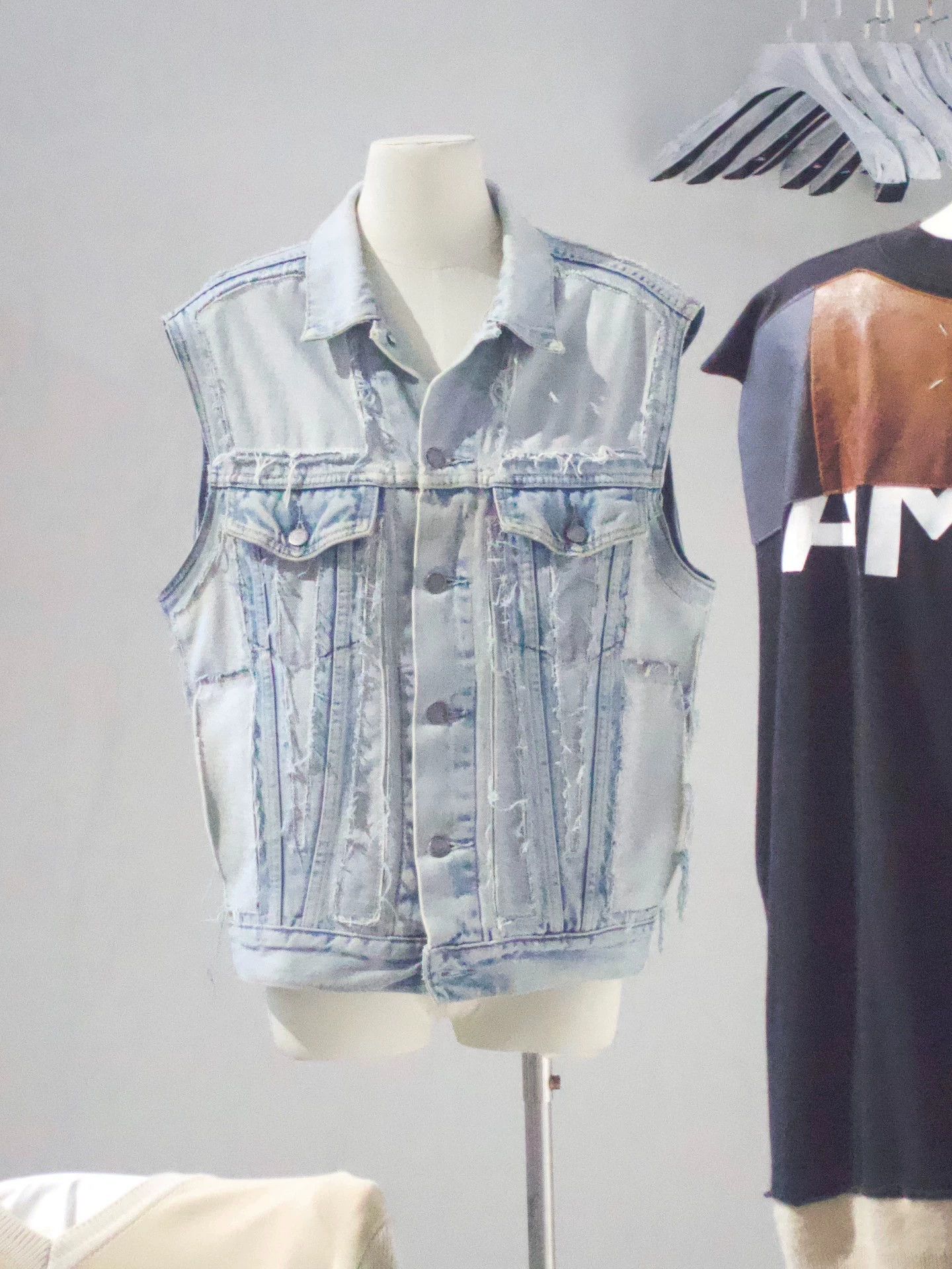 Maison Margiela Maison Margiela Line 0 Reversed Denim Vest S/S 2005 Size US S / EU 44-46 / 1 - 1 Thumbnail