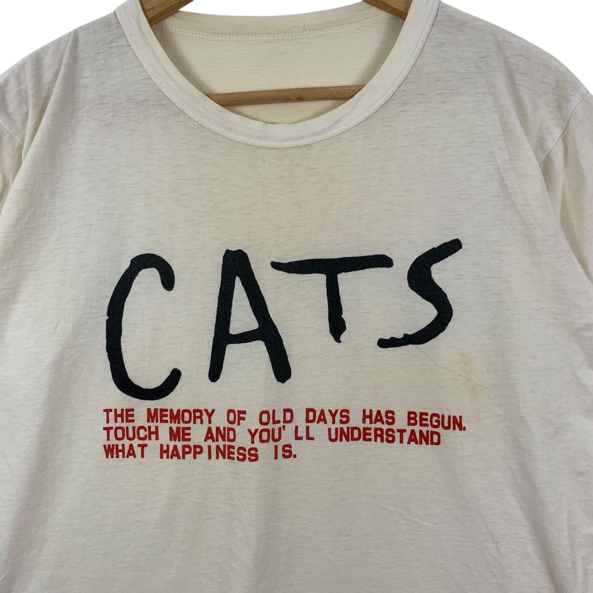 Vintage Vintage 90s CATS The Memory Of Old Days Have Begun Tshirt Size US M / EU 48-50 / 2 - 3 Thumbnail