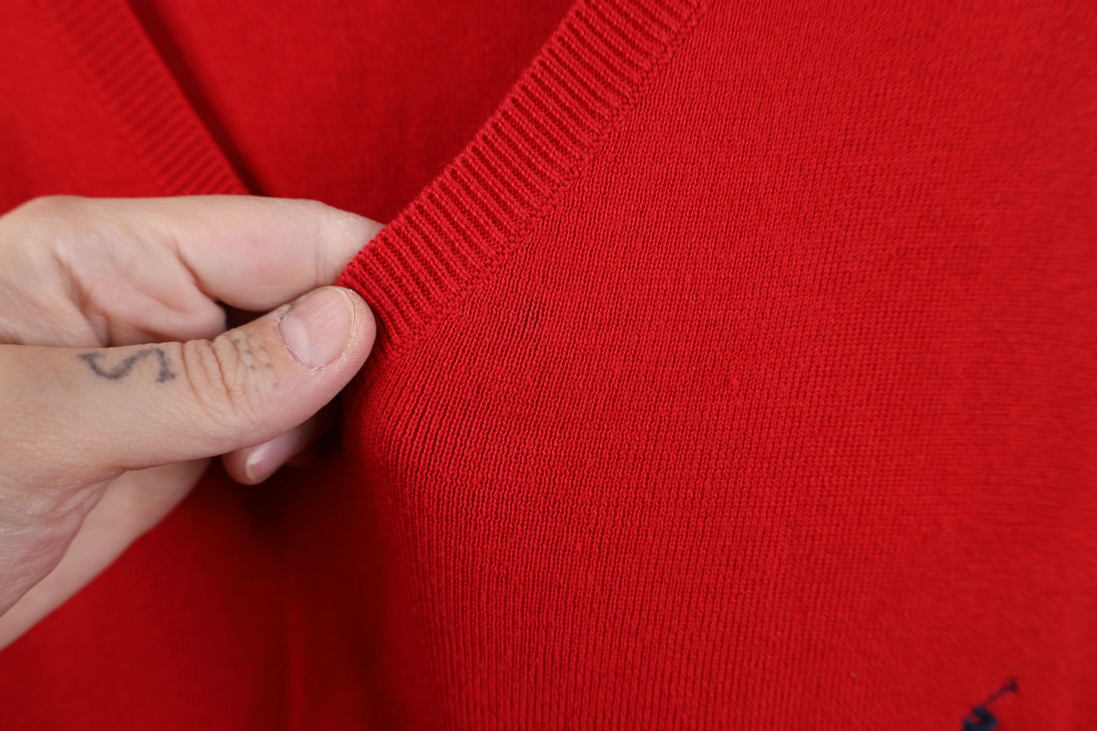 Ralph Lauren Vintage 90s Ralph Lauren Cotton Knit V-Neck Sweater Vest Red Size US XXL / EU 58 / 5 - 5 Thumbnail