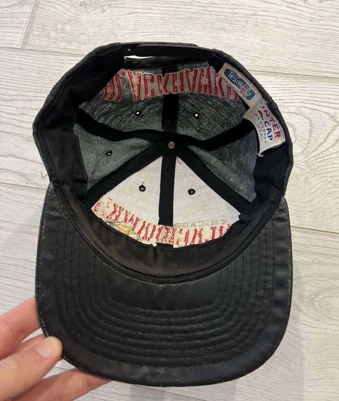 NHL × Vintage Vintage Chicago Blackhawks NHL Cap – Inter Cap USA Size ONE SIZE - 7 Thumbnail