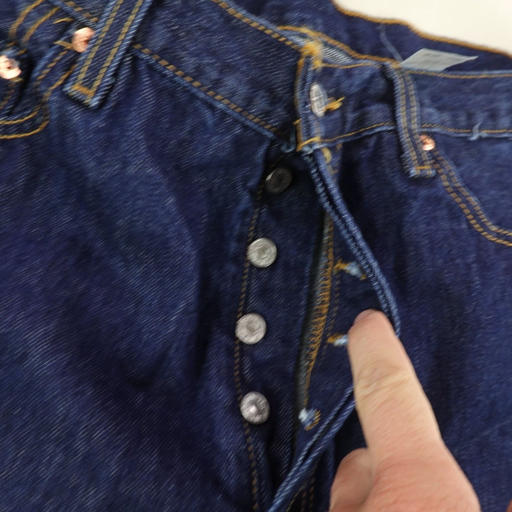 Levi's VINTAGE Levi's Jeans Mens 36x30 Blue Denim 501 Button Fly Dark Wash Levi'S 501 Series Straight Size US 33 - 5 Thumbnail