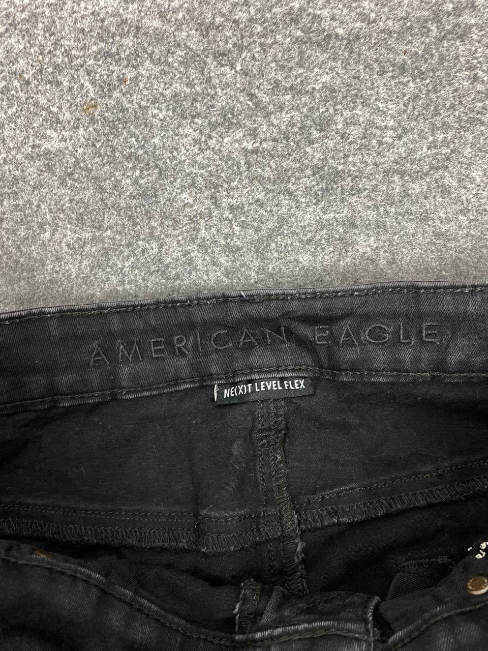 American Eagle Outfitters american eagle outfitters slim distressed denim Size US 35 - 12 Thumbnail