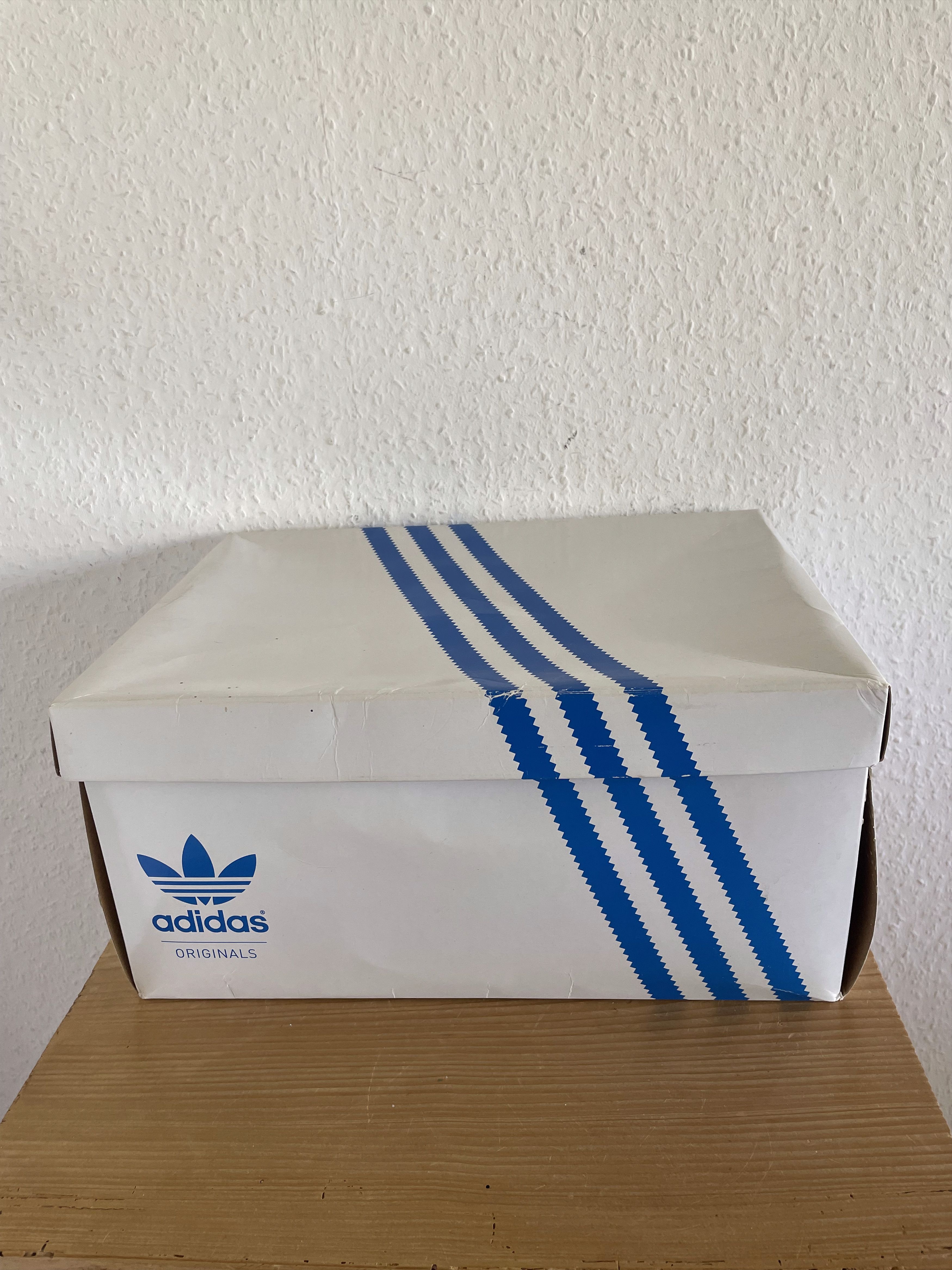 Adidas × Jeremy Scott JS Denim Wings Sneakers Size US 12.5 / EU 45-46 - 19 Thumbnail