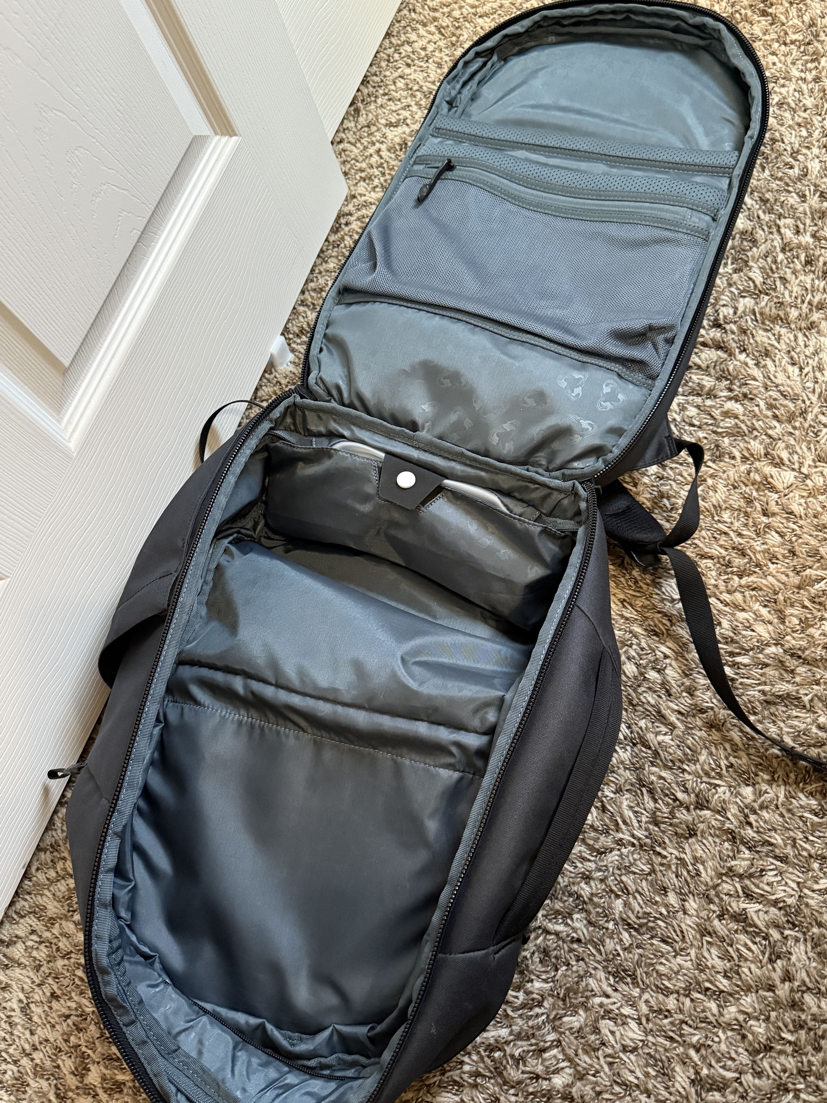 Outdoor Research Thule Aion Backpack - 28L Expandable up to 32L Size ONE SIZE - 13 Thumbnail