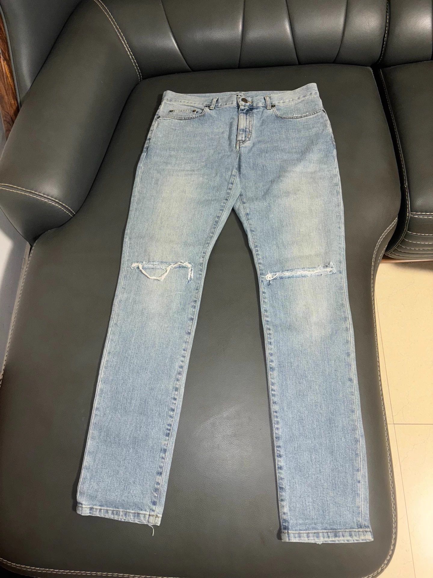 Saint Laurent Paris SLP 2015FW Knee-Ripped Jeans Size US 33 - 1 Thumbnail