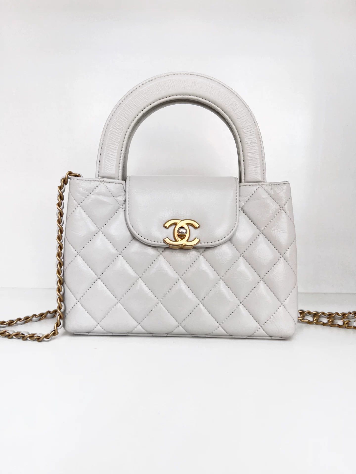 Chanel Pre-loved Bag Very good condition Size ONE SIZE - 1 Thumbnail