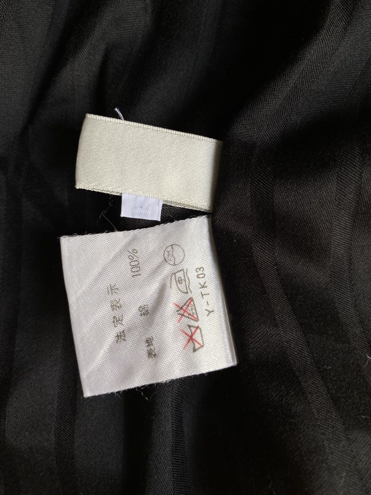 Dior Christian Dior Black Pleated Satin Shirt Size M / US 6-8 / IT 42-44 - 8 Thumbnail