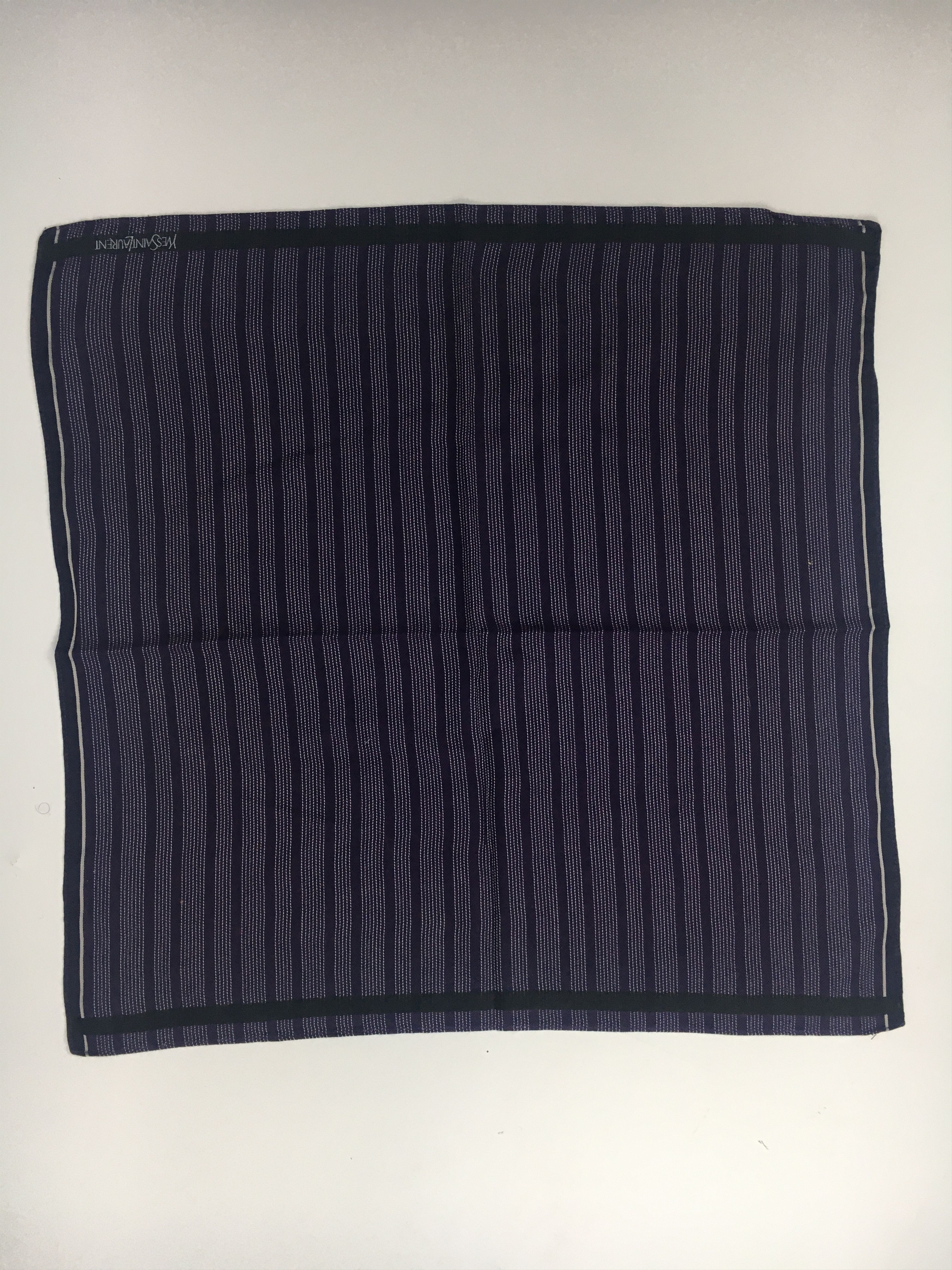 Vintage Yves Saint Laurent Handkerchief Neck scarf HKC0132 Size ONE SIZE - 3 Thumbnail