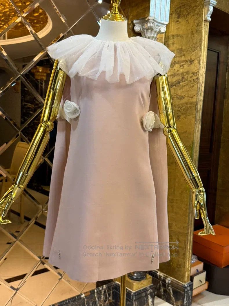 Valentino Valentino Cloak dress Size M / US 6-8 / IT 42-44 - 2 Thumbnail