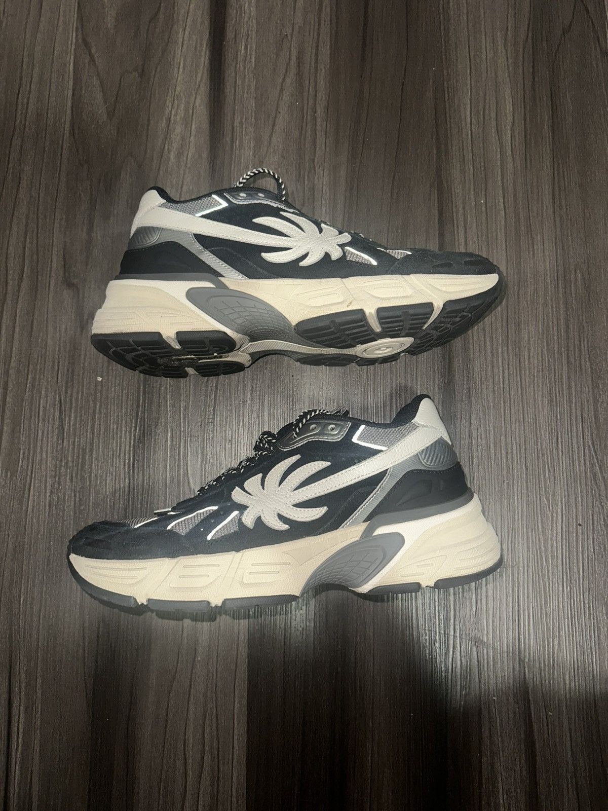 Palm Angels Palm Angels Men The Palm Runner Low Size US 8 / EU 41 - 1 Thumbnail