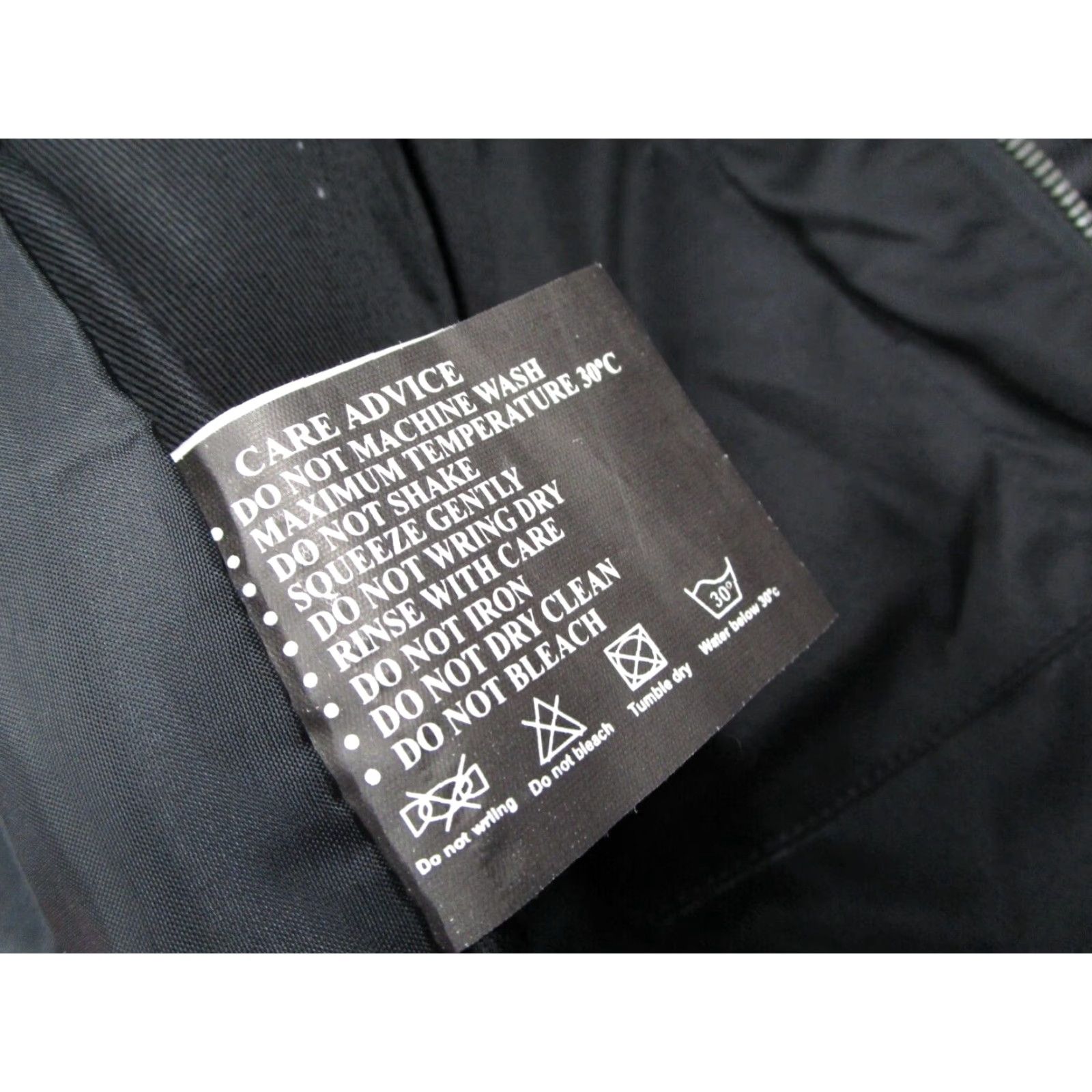 Vintage DANIEL SMART Vest Mens Large Black Full Zip Snap Front Motorcycle Shirt Size US L / EU 52-54 / 3 - 7 Thumbnail